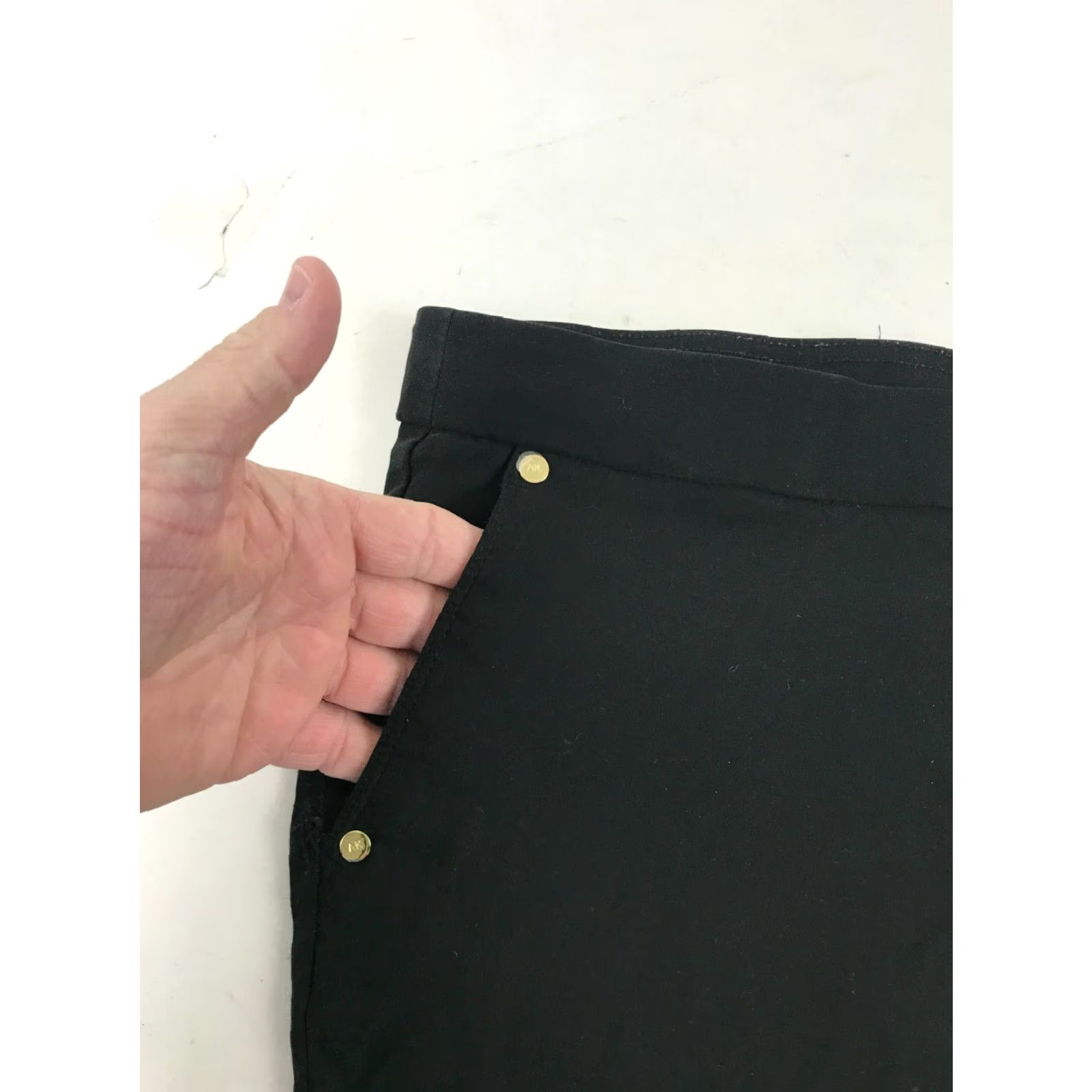 Anne Klein Anne Klein Jegging Pants Size 28 Black Skinny Stretch Mid Rise Waistband Pull On Womens Regular Size 28 Inseam 29 Modern Size 28" / US 6 / IT 42 - 6 Thumbnail