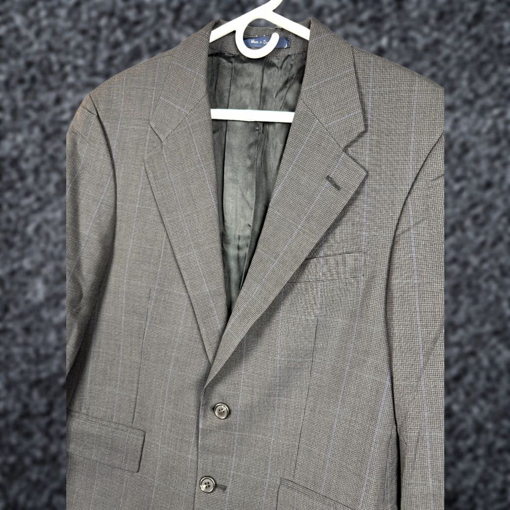 Ralph Lauren VINTAGE Ralph Lauren Polo University Club Suit 2 Button 42R 34x29 Wool Gray Plaid Men’s Wool Suit 2 Piece Regular Mens Size US XL / EU 56 / 4 - 1 Thumbnail