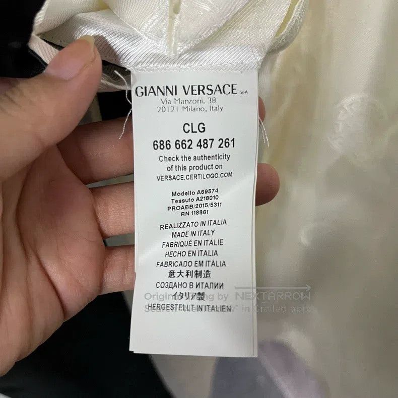 Versace Versace White and black color-blocking sword collar dress, Size 50S - 7 Thumbnail