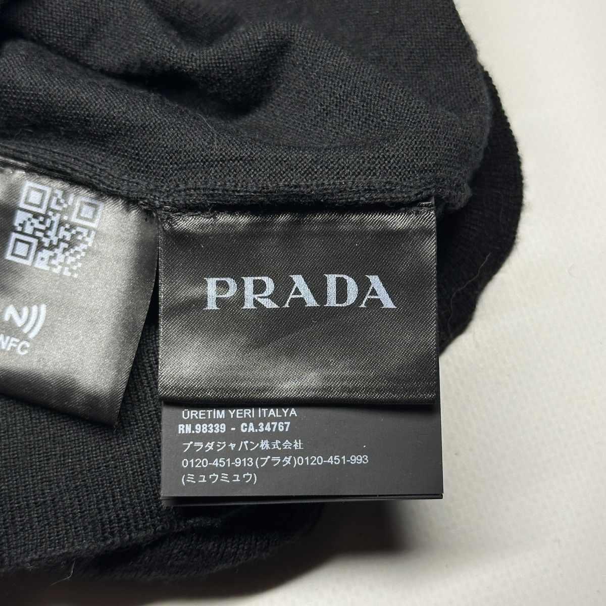 Prada Prada Black Turtleneck Sweater | 100% Lana Wool | Size 50 Size US M / EU 48-50 / 2 - 10 Thumbnail