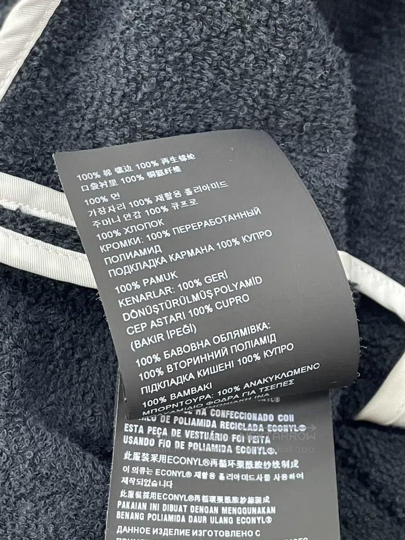 Prada Prada Black triangle towel jacket Size XS / US 0-2 / IT 36-38 - 6 Thumbnail