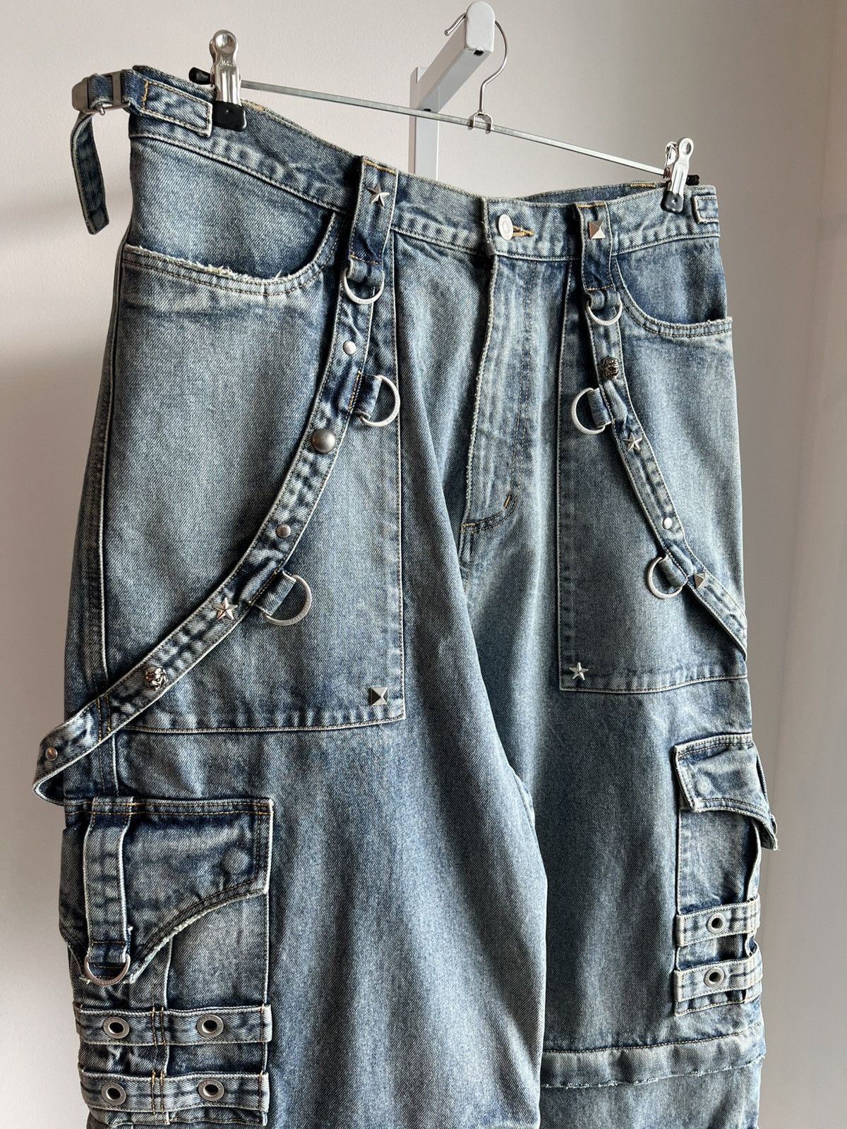 Balenciaga BALENCIAGA SPRING 22 ‘CLONES’ RAVER BAGGY DENIM PANTS Size US 33 - 9 Thumbnail