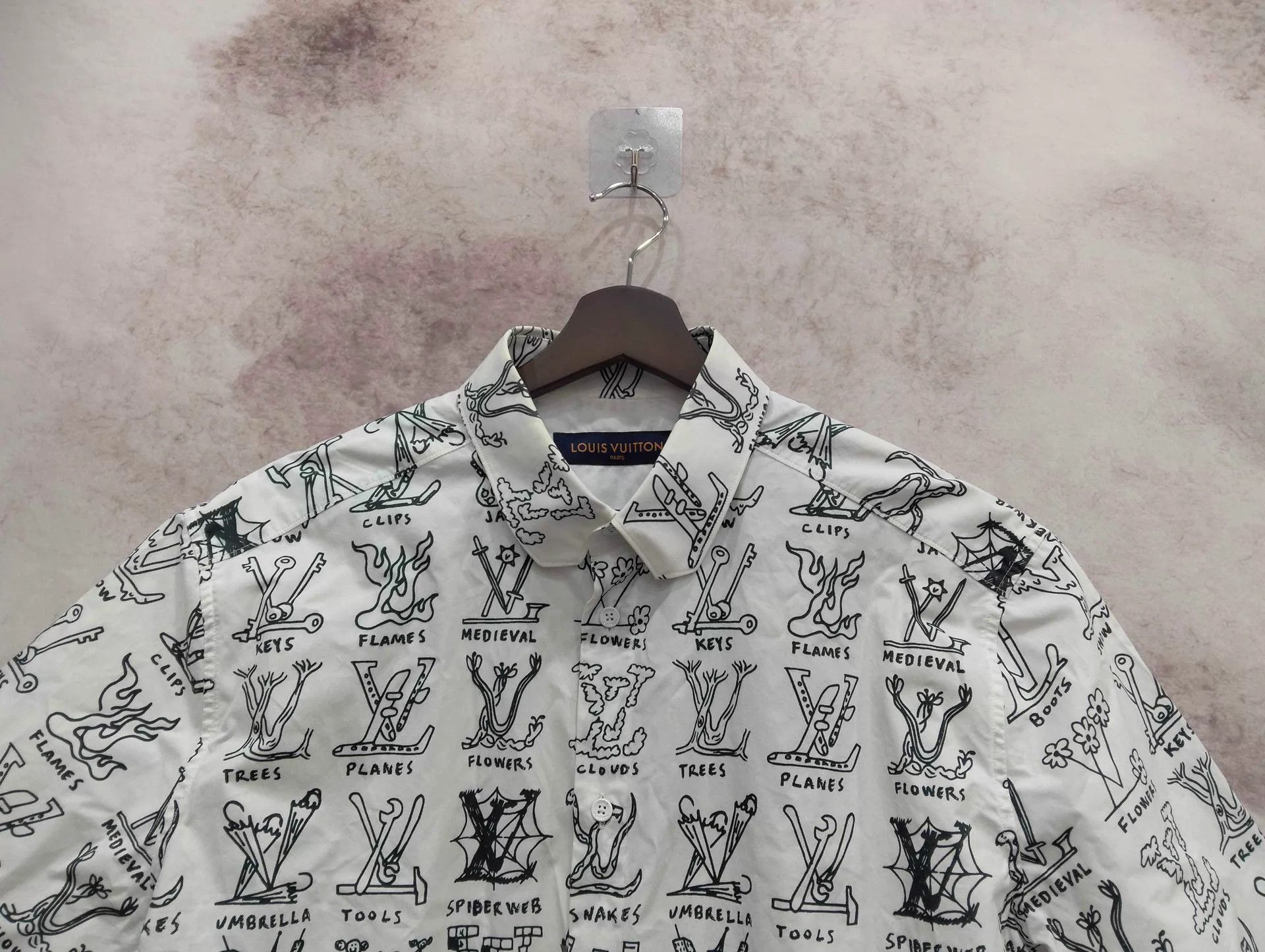 Louis Vuitton Louis Vuitton Allover Monogram Short-Sleeve Shirt XL Size US XL / EU 56 / 4 - 6 Thumbnail
