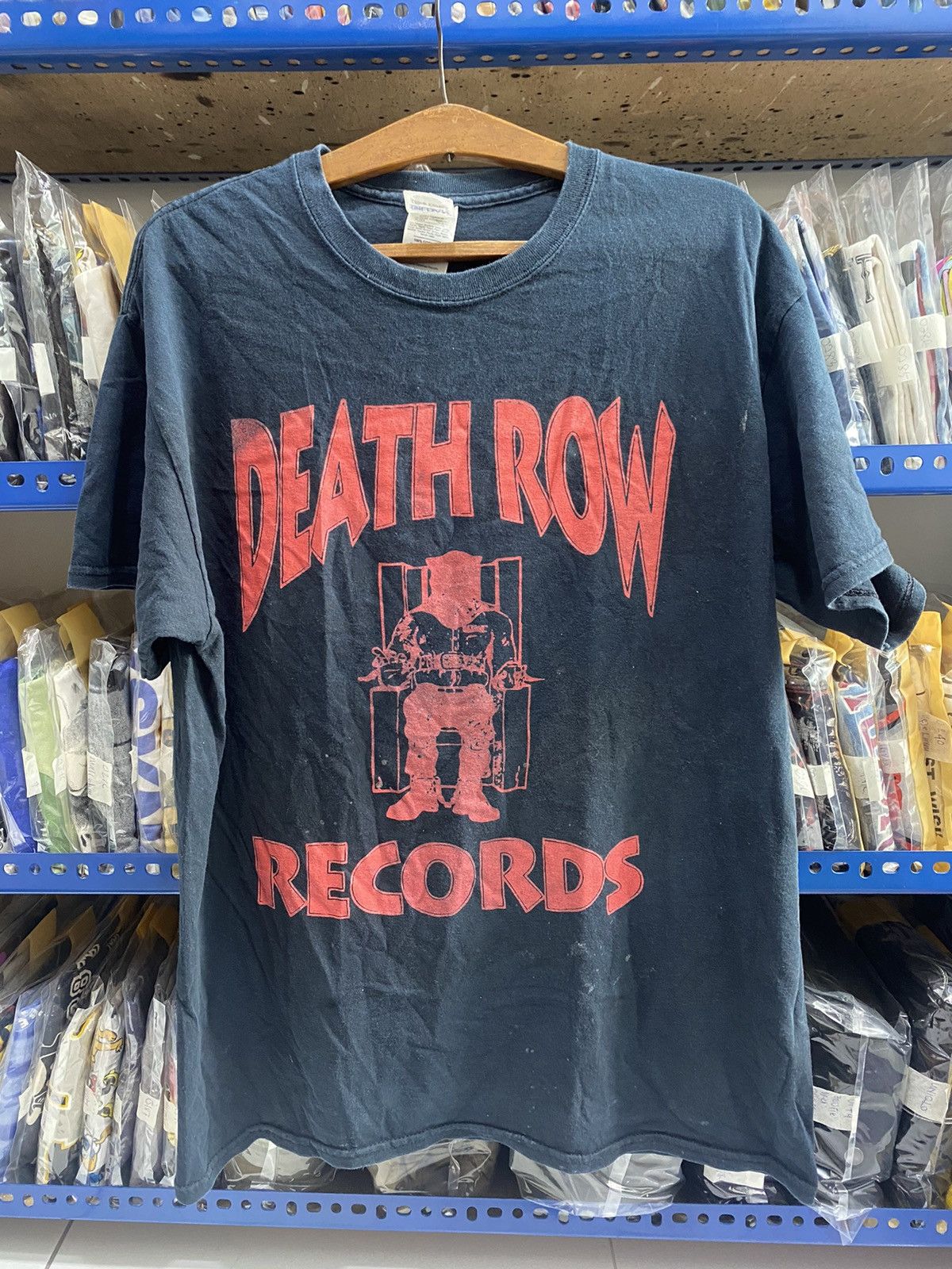 Vintage DEATH ROW RECORDS TSHIRT Size US L / EU 52-54 / 3 - 1 Thumbnail