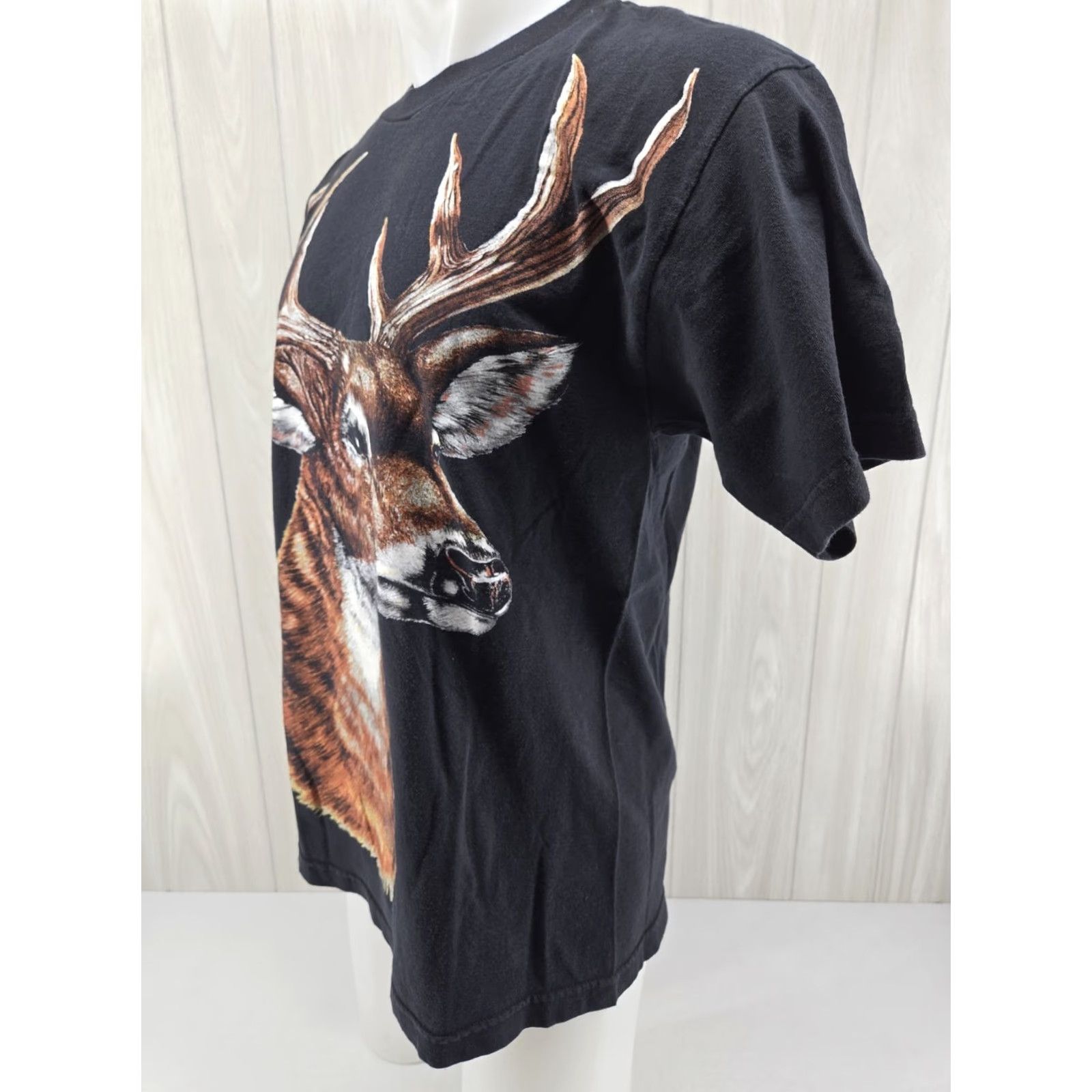 Vintage VINTAGE Hyland Shirt Men T-Shirt Graphic Print Deer Hunting Whitetail Buck G's Outdoors Black Size L Size US L / EU 52-54 / 3 - 3 Thumbnail
