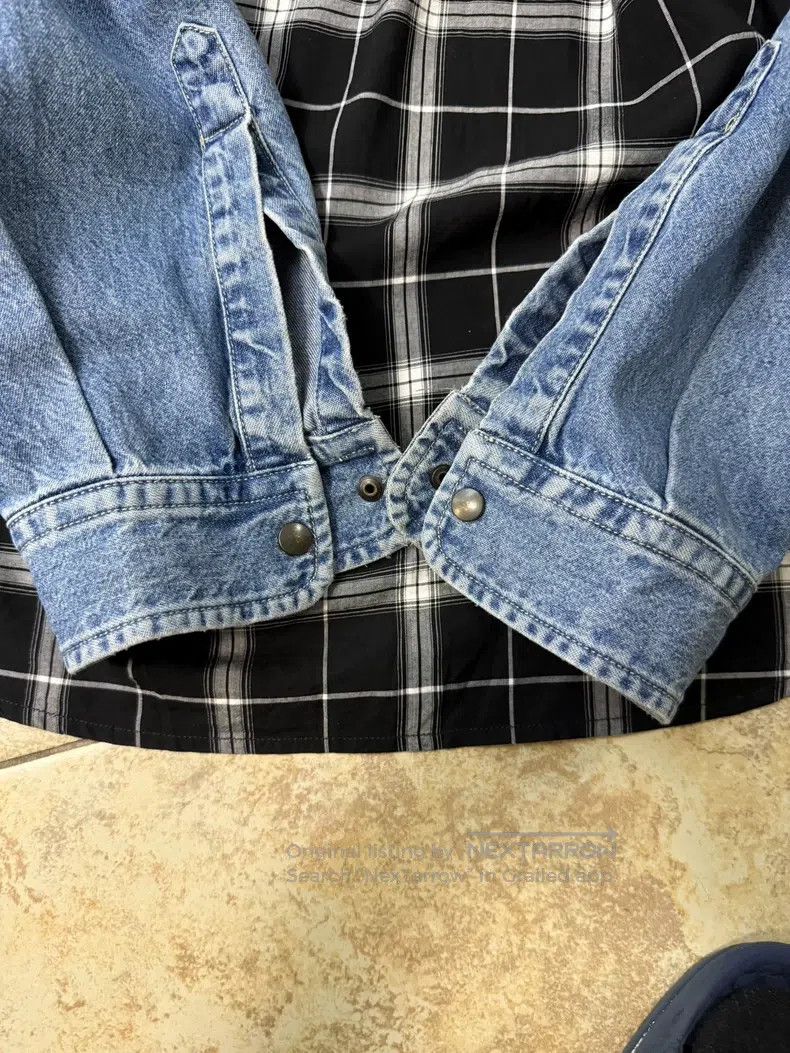 Balenciaga Balenciaga size 39 Distressed denim shirt Size US XS / EU 42 / 0 - 5 Thumbnail