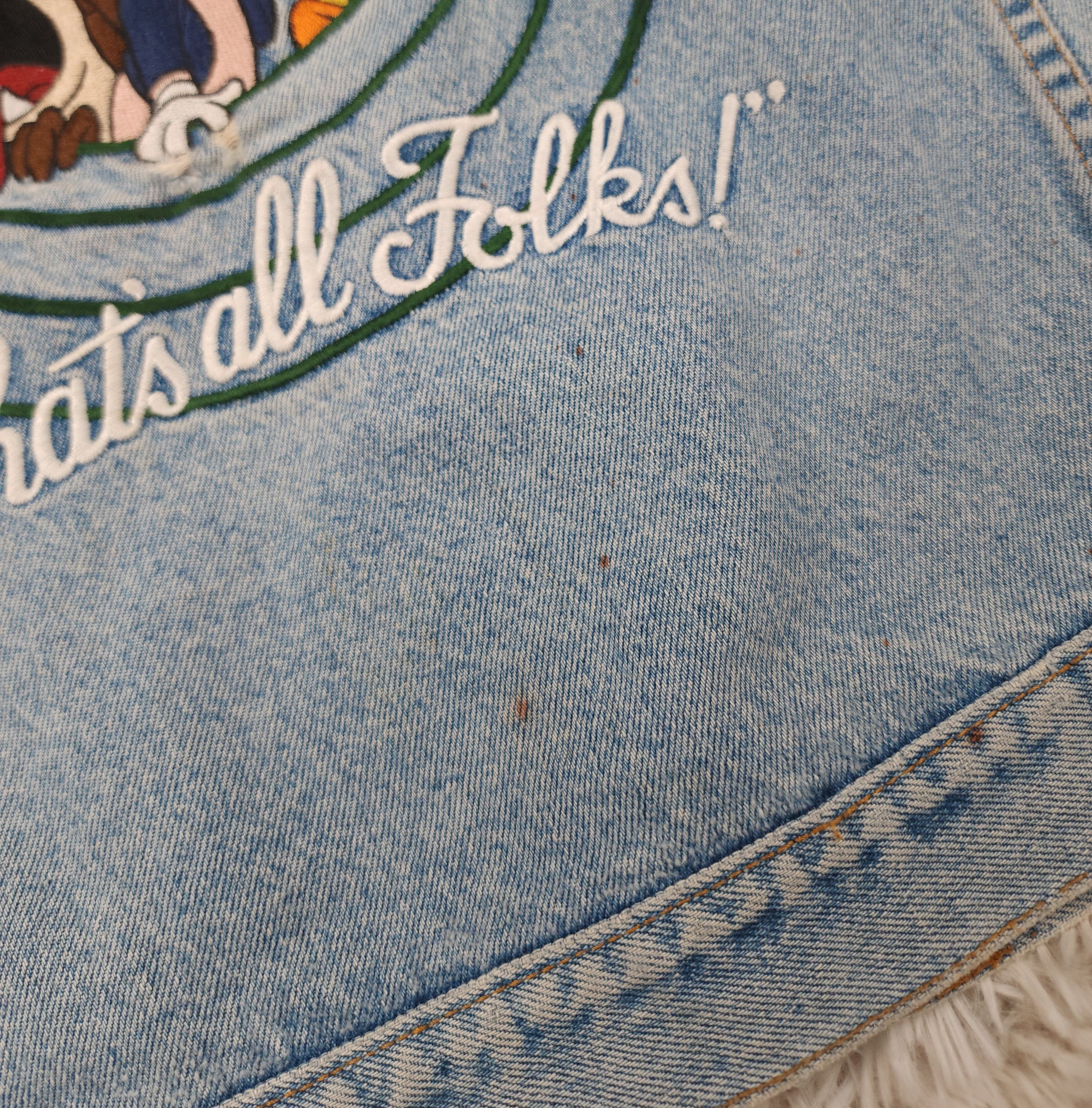 Warner Bros Vintage Looney Tunes "That's all folks" denim vest Size L Size US L / EU 52-54 / 3 - 8 Thumbnail