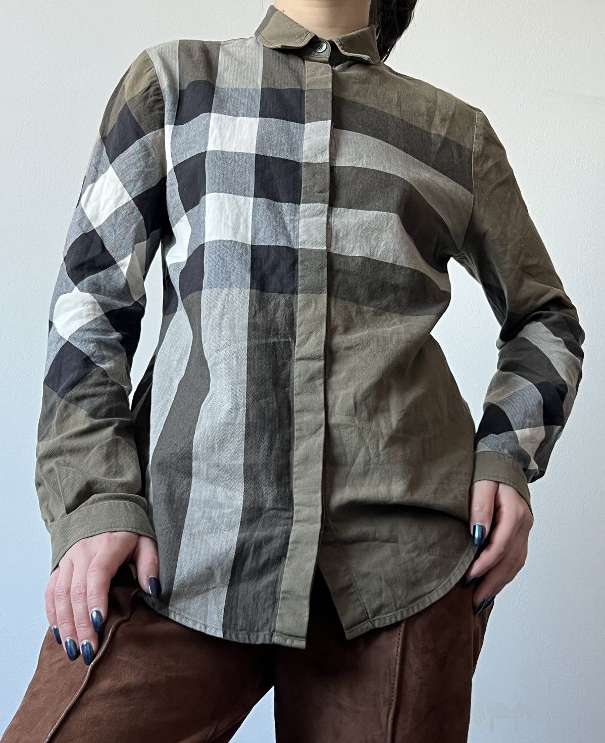 Burberry Burberry Brit Nova Check Shirt Size S / US 4 / IT 40 - 1 Thumbnail
