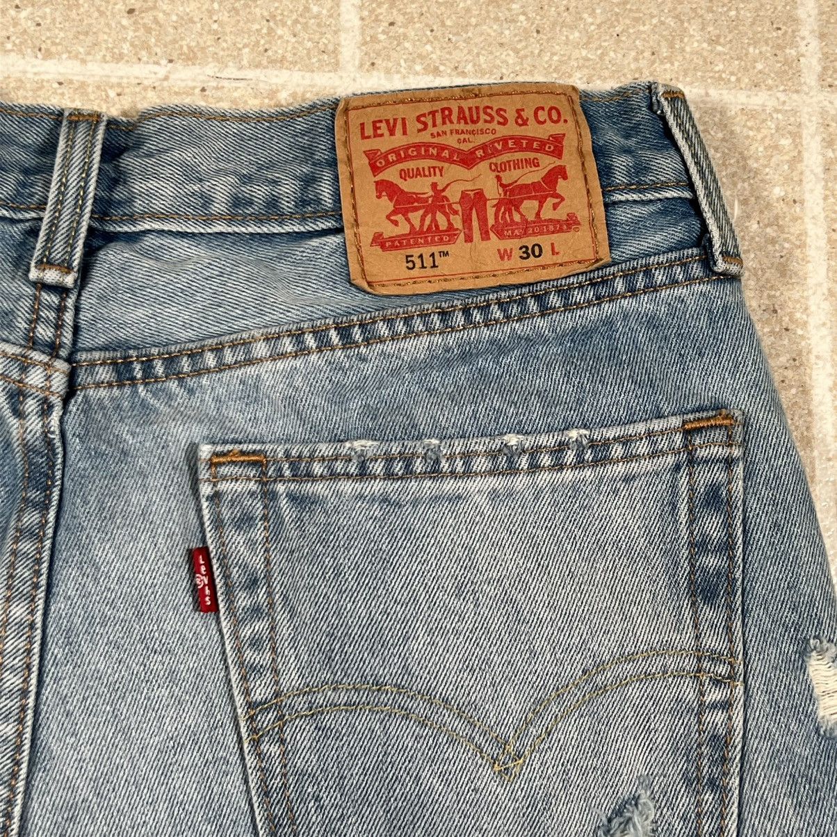 Levi's Levi's 511 Light Blue Distressed Denim Shorts sz 28 Jorts Size US 28 / EU 44 - 4 Thumbnail
