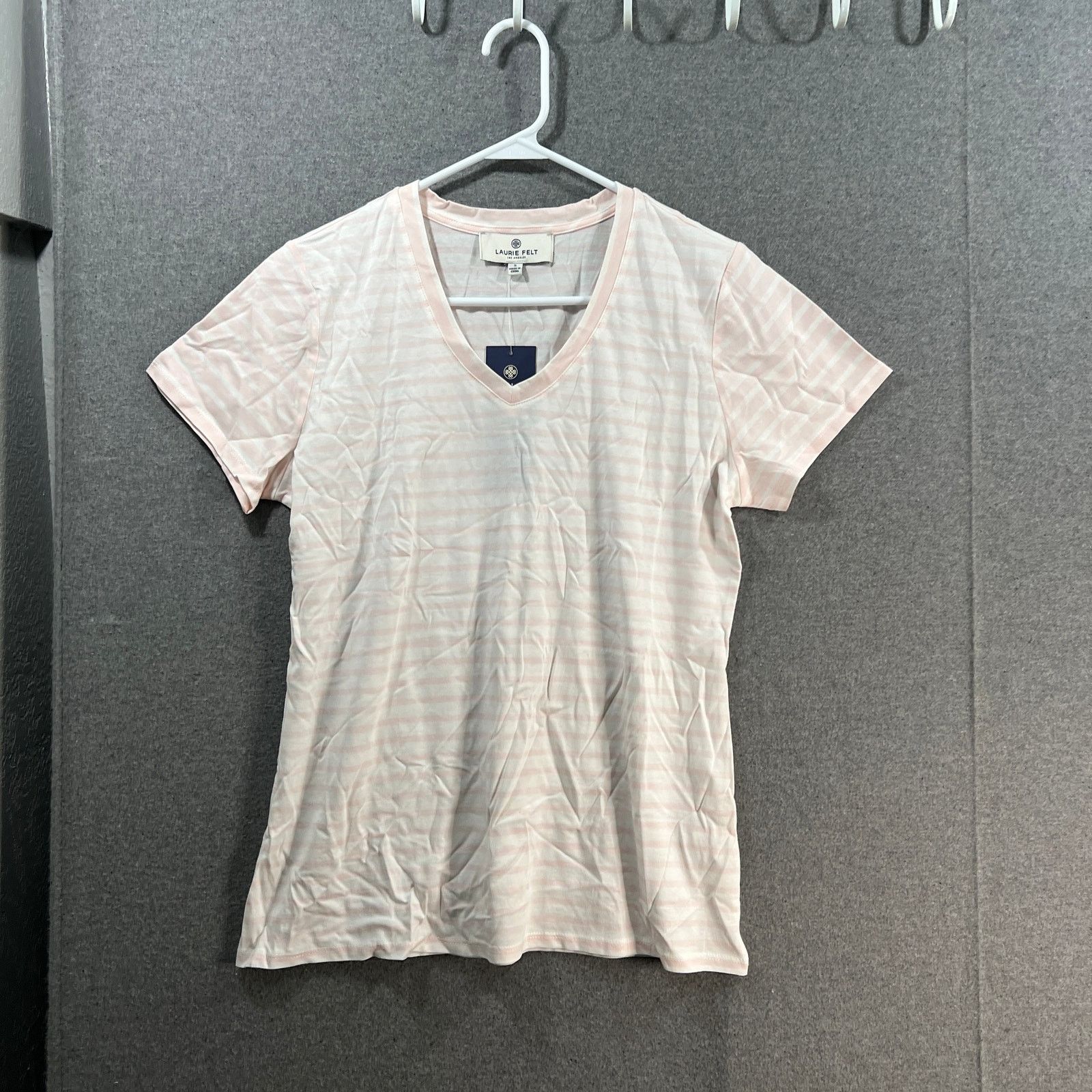 Other Laurie Felt Contrast Stripe V-Neck Tee Soft Pink, Small Size S / US 4 / IT 40 - 1 Thumbnail