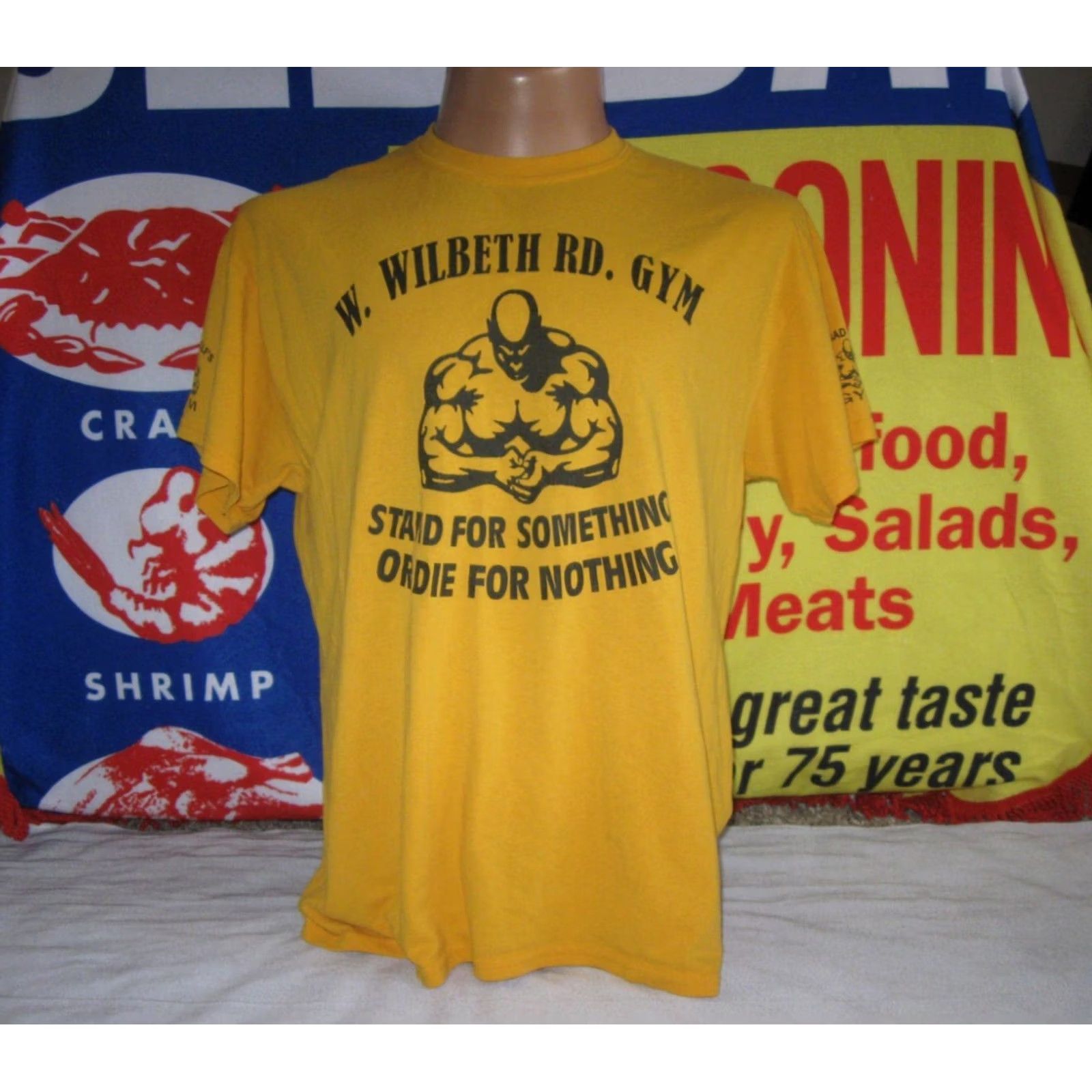 Gildan * I removed unnecessary words (e.g., "Brand:") Size US XL / EU 56 / 4 - 2 Thumbnail