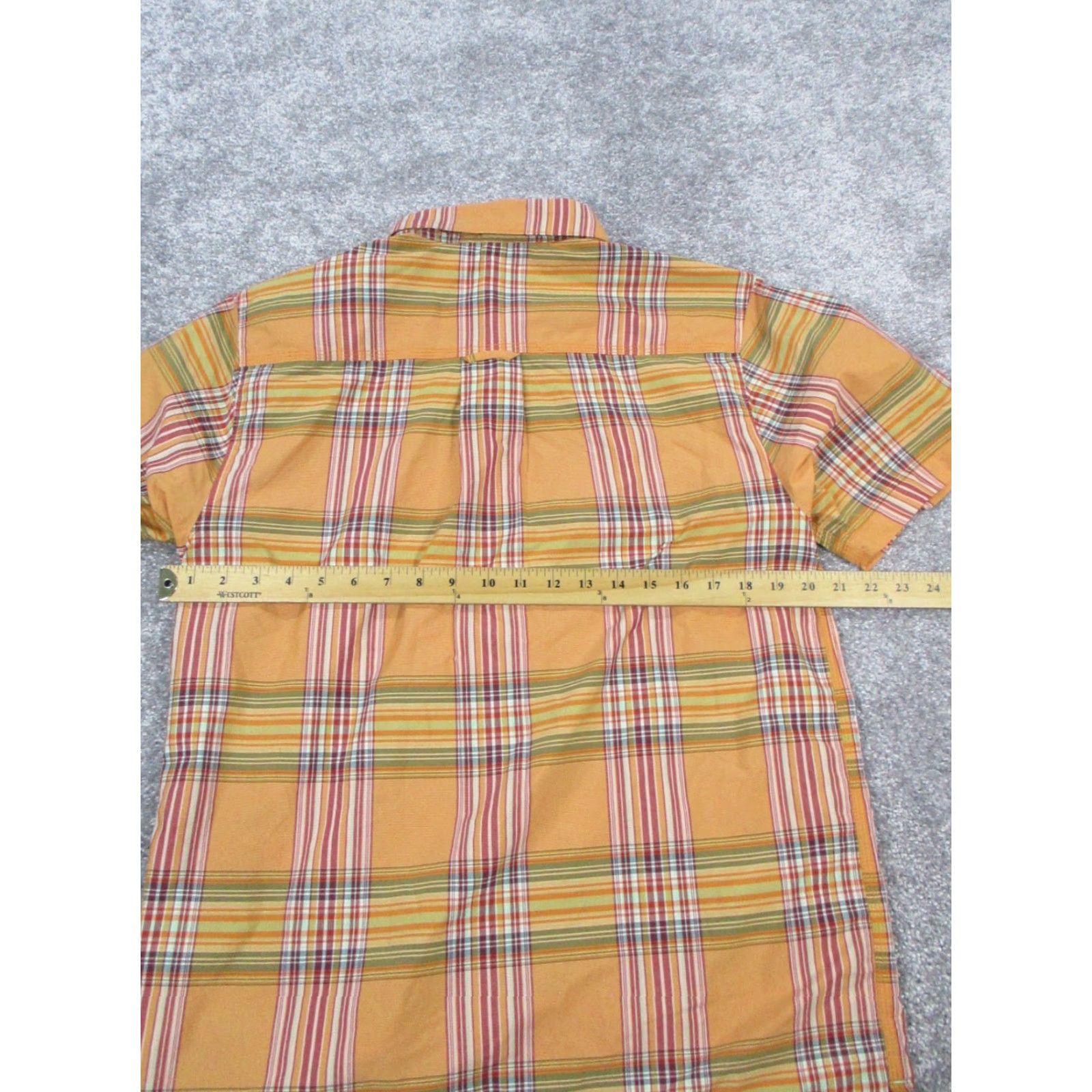 The North Face The North Face Shirt Mens Medium Green Button-Up Casual Plaid Nylon Short Sleeve Collared Pocketed Outdoor - Mens Size US M / EU 48-50 / 2 - 5 Thumbnail