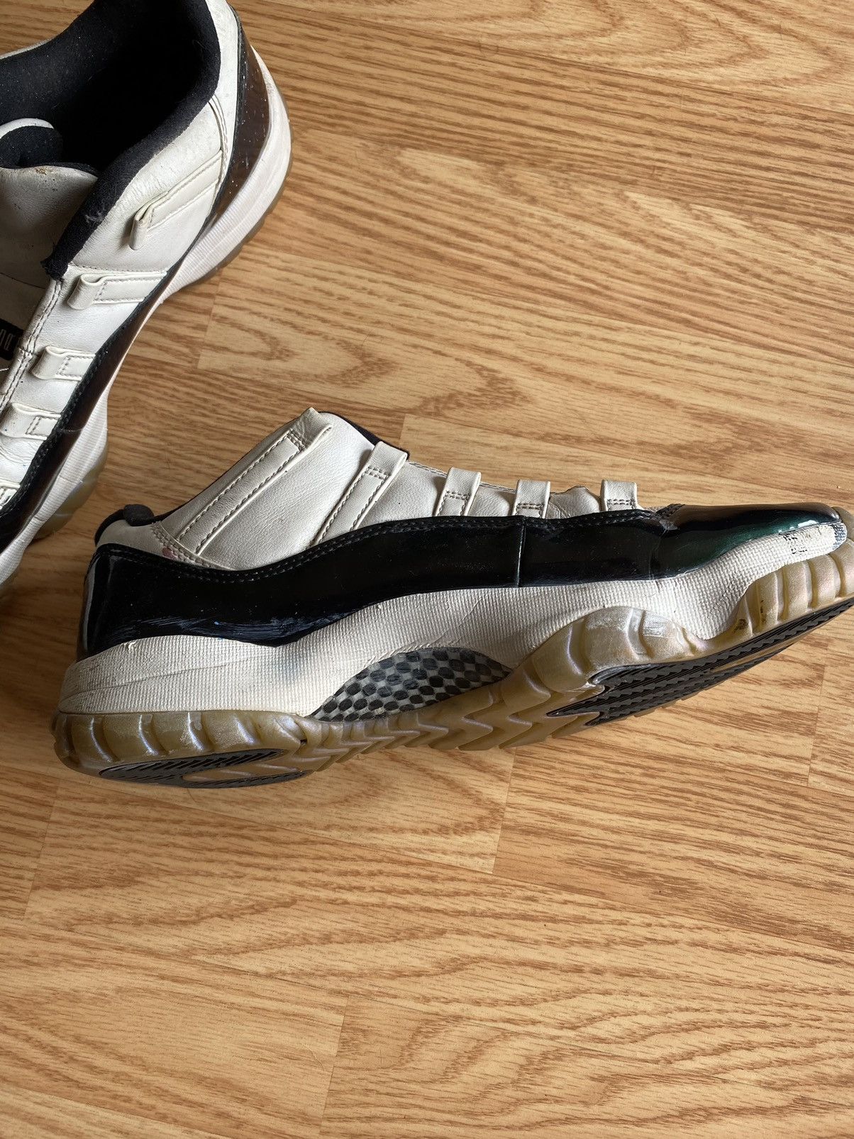 Jordan Brand Jordan 11 Iridescent Retro Low Size US 11.5 / EU 44-45 - 9 Thumbnail