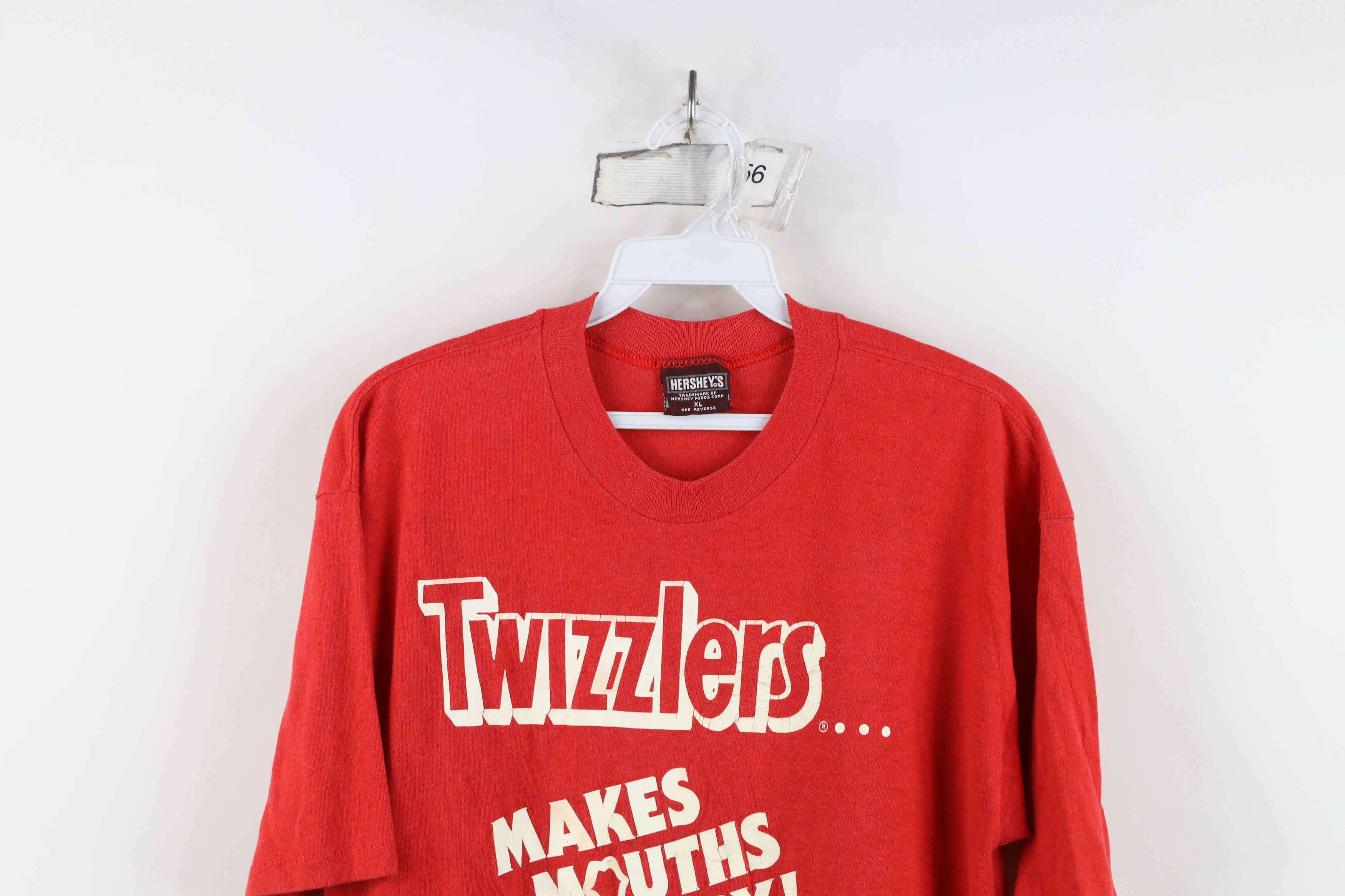 Vintage Vintage 70s 80s Hersheys Twizzlers Licorice T-Shirt Red USA Size XL / US 12-14 / IT 48-50 - 2 Thumbnail