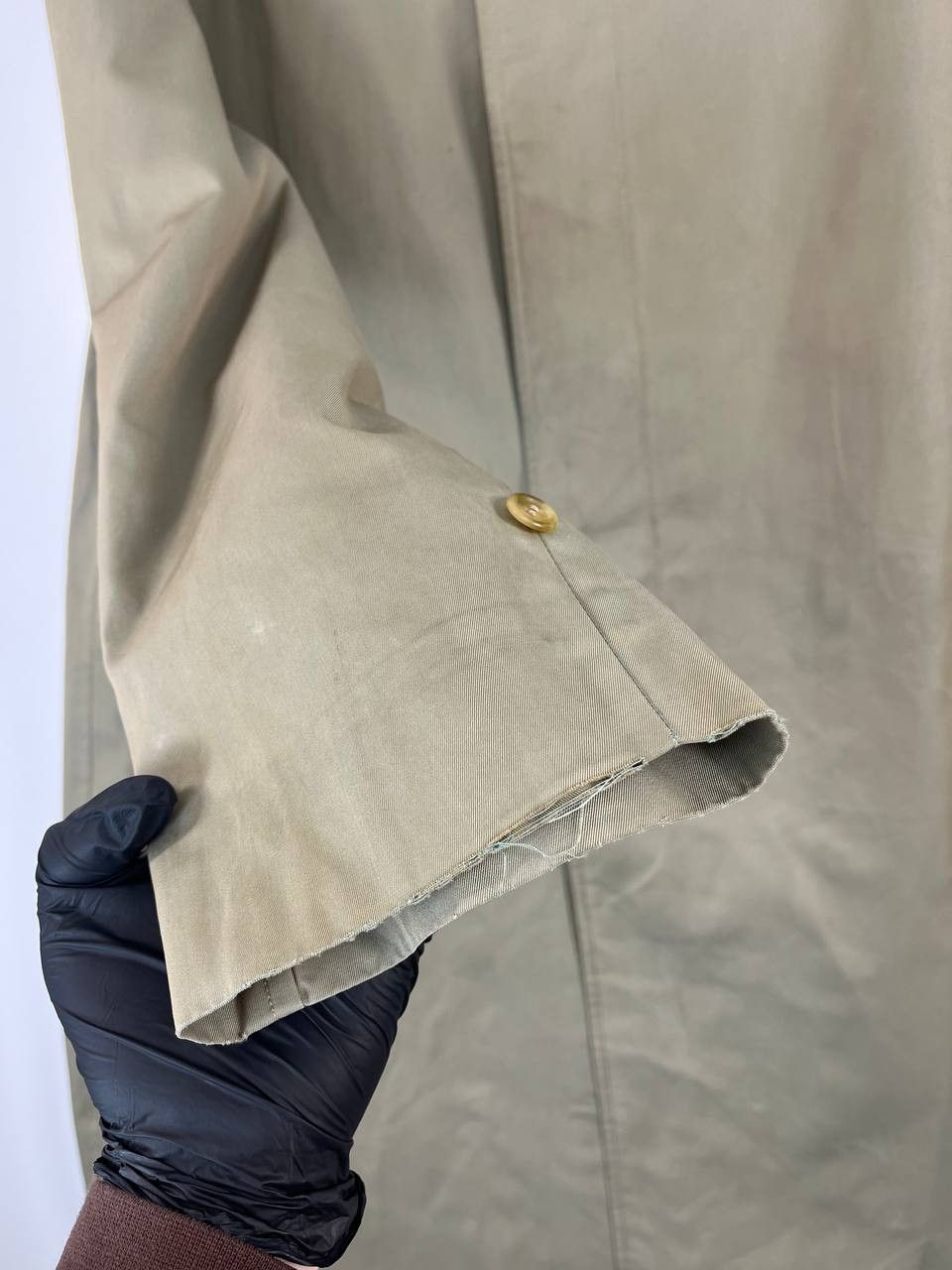 Burberry Burberrys London Vintage Beige Trench Coat Nova Size XL Size US XL / EU 56 / 4 - 7 Thumbnail