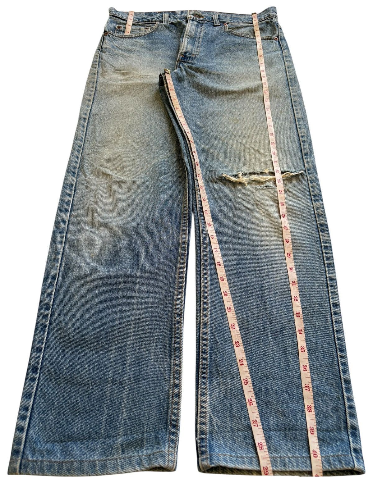 Levi's Vintage 90s Levis 505 Mud Wash Distress Ripped Loose Jeans Size US 33 - 13 Thumbnail