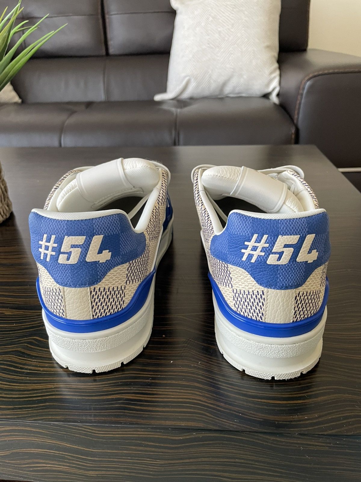 Louis Vuitton LV Trainer Sneakers #54 white blue Size US 10 / EU 43 - 4 Thumbnail