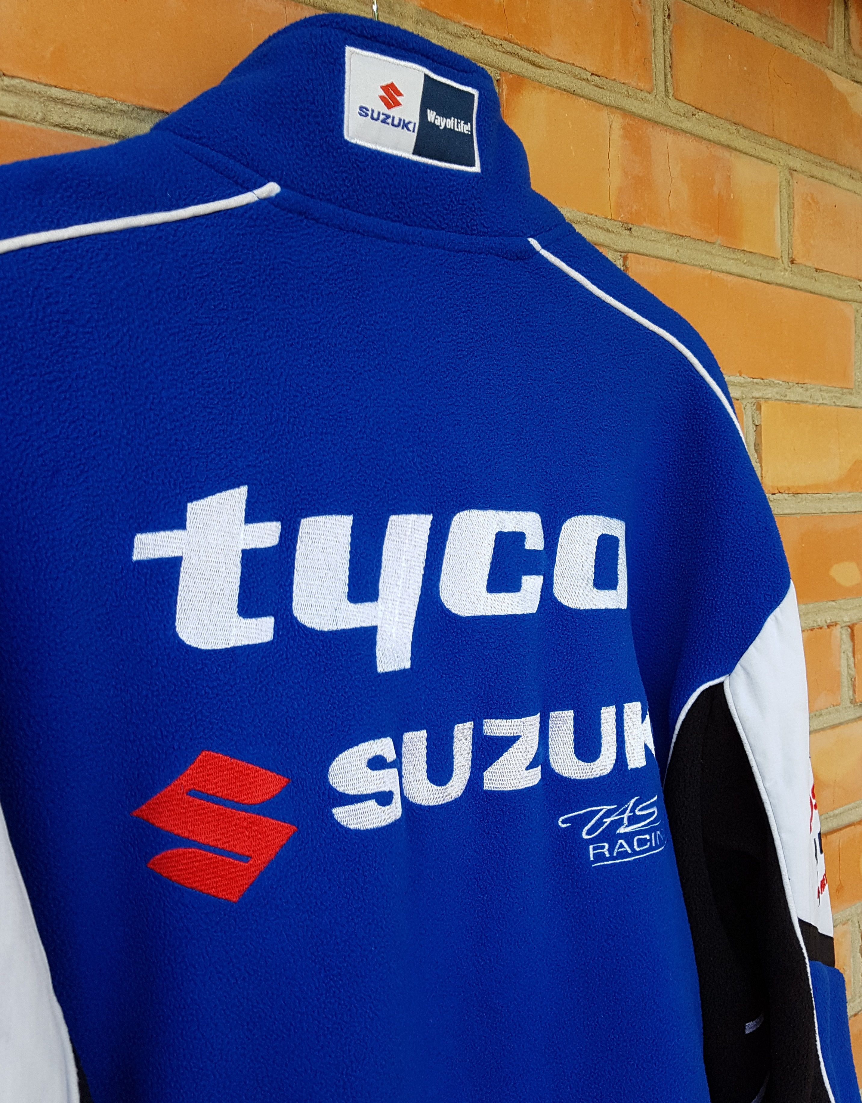 Vintage SUZUKI TYCO TEAM VINTAGE MOTO RACING FLEECE JACKET sz L Size US L / EU 52-54 / 3 - 9 Thumbnail