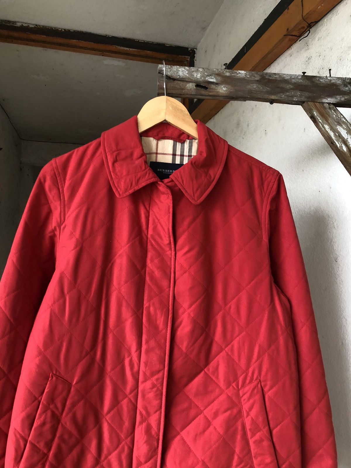 Burberry Vintage 90s Burberry Light Puffer Jacket Size XS / US 0-2 / IT 36-38 - 4 Thumbnail