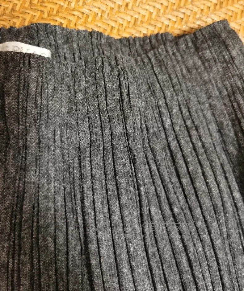 Issey Miyake Issey Miyake Charcoal Gray Wide-Leg Pants Size 25" / US 0 / IT 36 - 3 Thumbnail