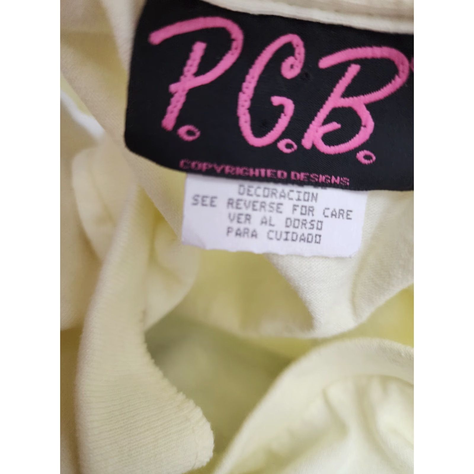 Vintage VINTAGE P.G.B Women's T-Shirt Casual Short Sleeve Cotton Yellow Art Retro Desert Cactus 90s M Size M / US 6-8 / IT 42-44 - 7 Thumbnail