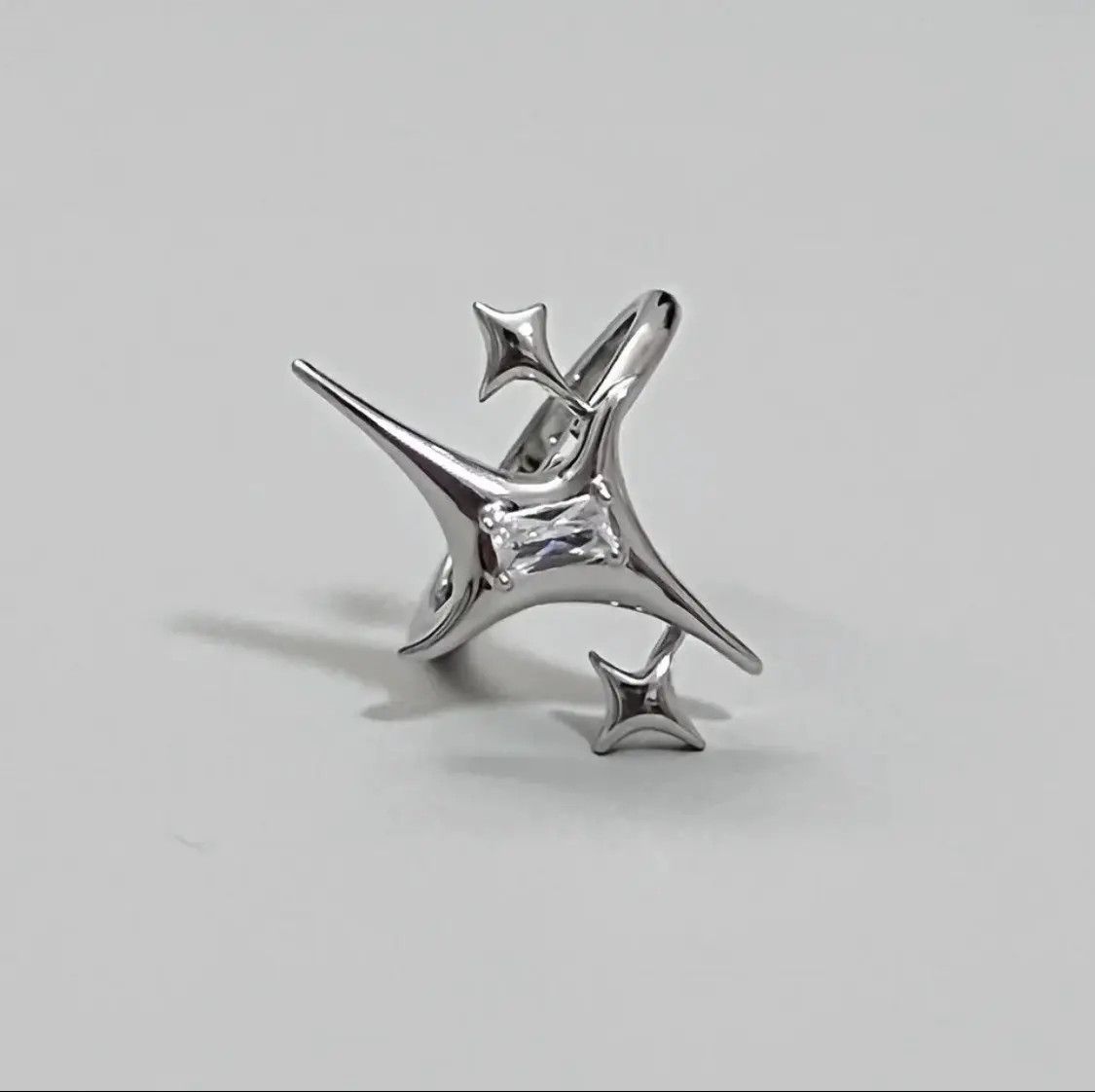 Jewelry Abstract Star Crystal Ring Size ONE SIZE - 1 Thumbnail