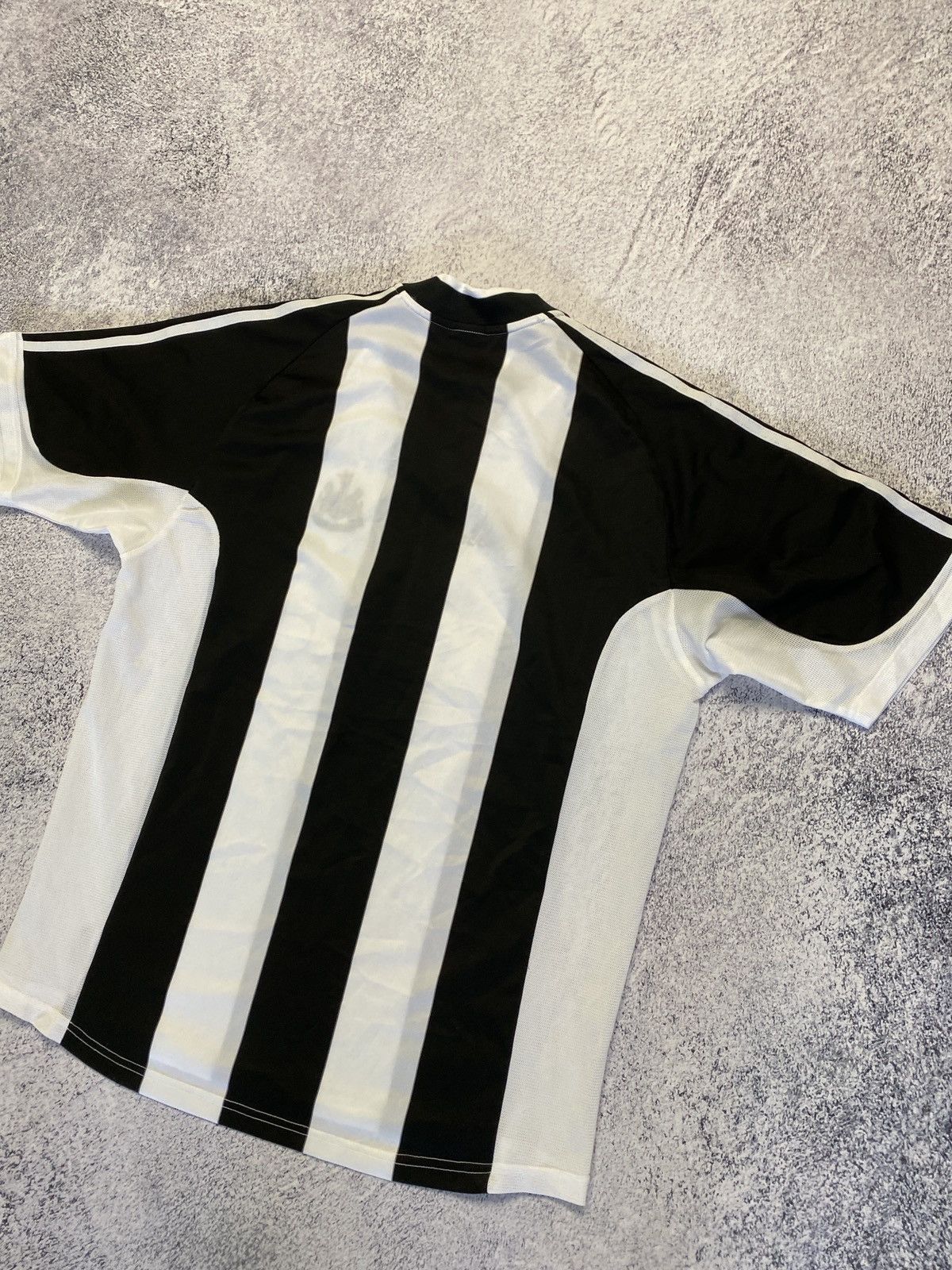 Adidas × Vintage Vintage Newcastle United 2001-2003 Adidas Soccer Jersey Size US L / EU 52-54 / 3 - 10 Thumbnail