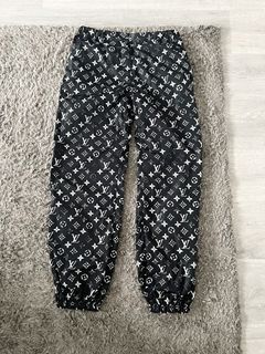 Louis vuitton sweatpants on sale mens