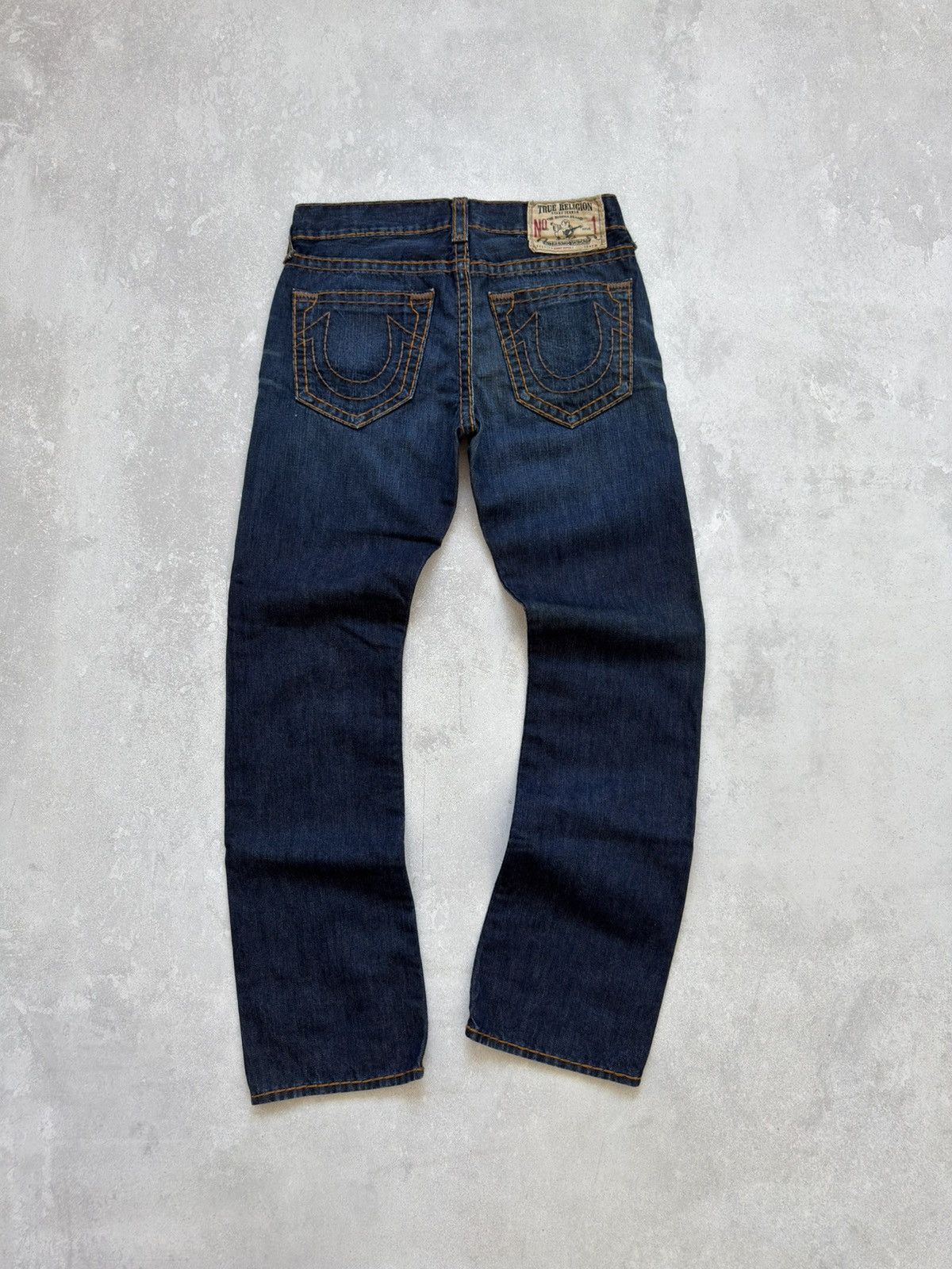 TRUERELIGION BOBBY SUPER T 黒ステッチ デニムパンツ Big T & Super T Stitch | True Religion