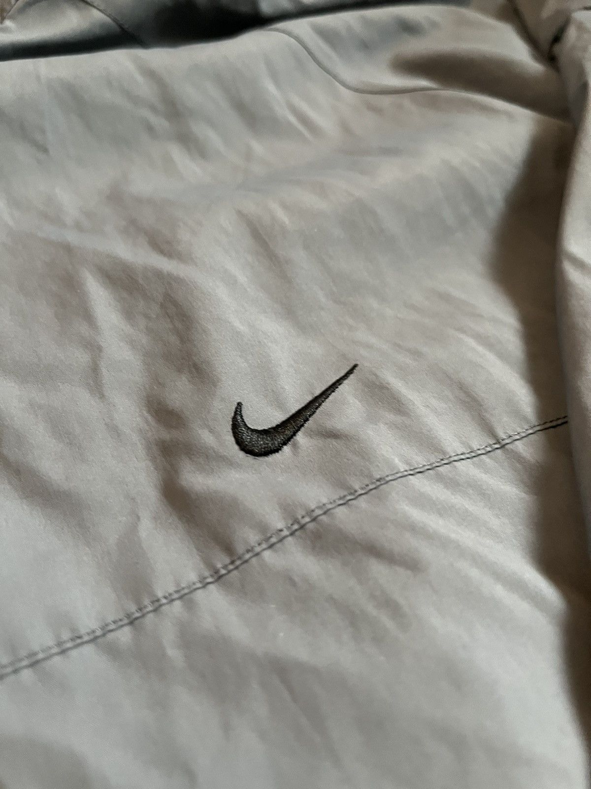 Nike Vintage Nike Windbreaker Jacket 90s / Early 2000s Size US L / EU 52-54 / 3 - 3 Thumbnail
