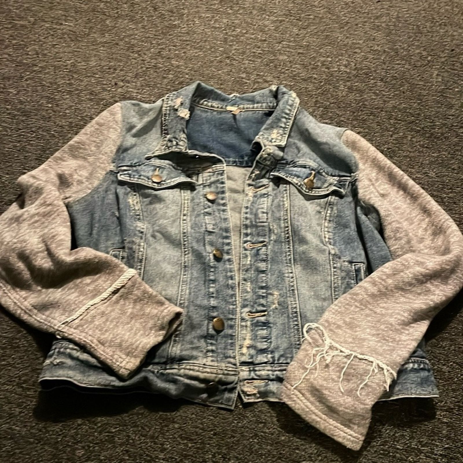 Free People Free People Denim Gray Sweater Distressed Sleeves Jacket Size L / US 10 / IT 46 - 1 Thumbnail
