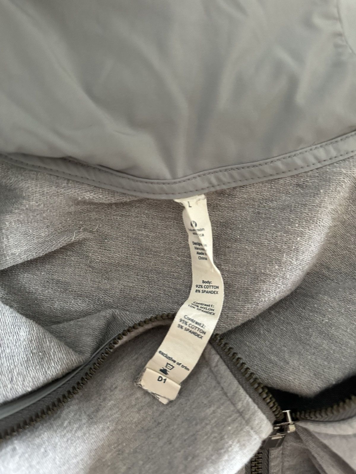 Lululemon lululemon athletics men’s zip up hoodie/jacket Size US L / EU 52-54 / 3 - 5 Thumbnail