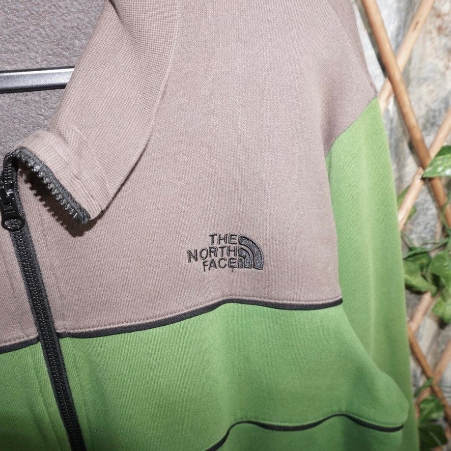 The North Face Vintage Y2K North Face 2000s two-tone zip up track jacket Size US XL / EU 56 / 4 - 4 Thumbnail