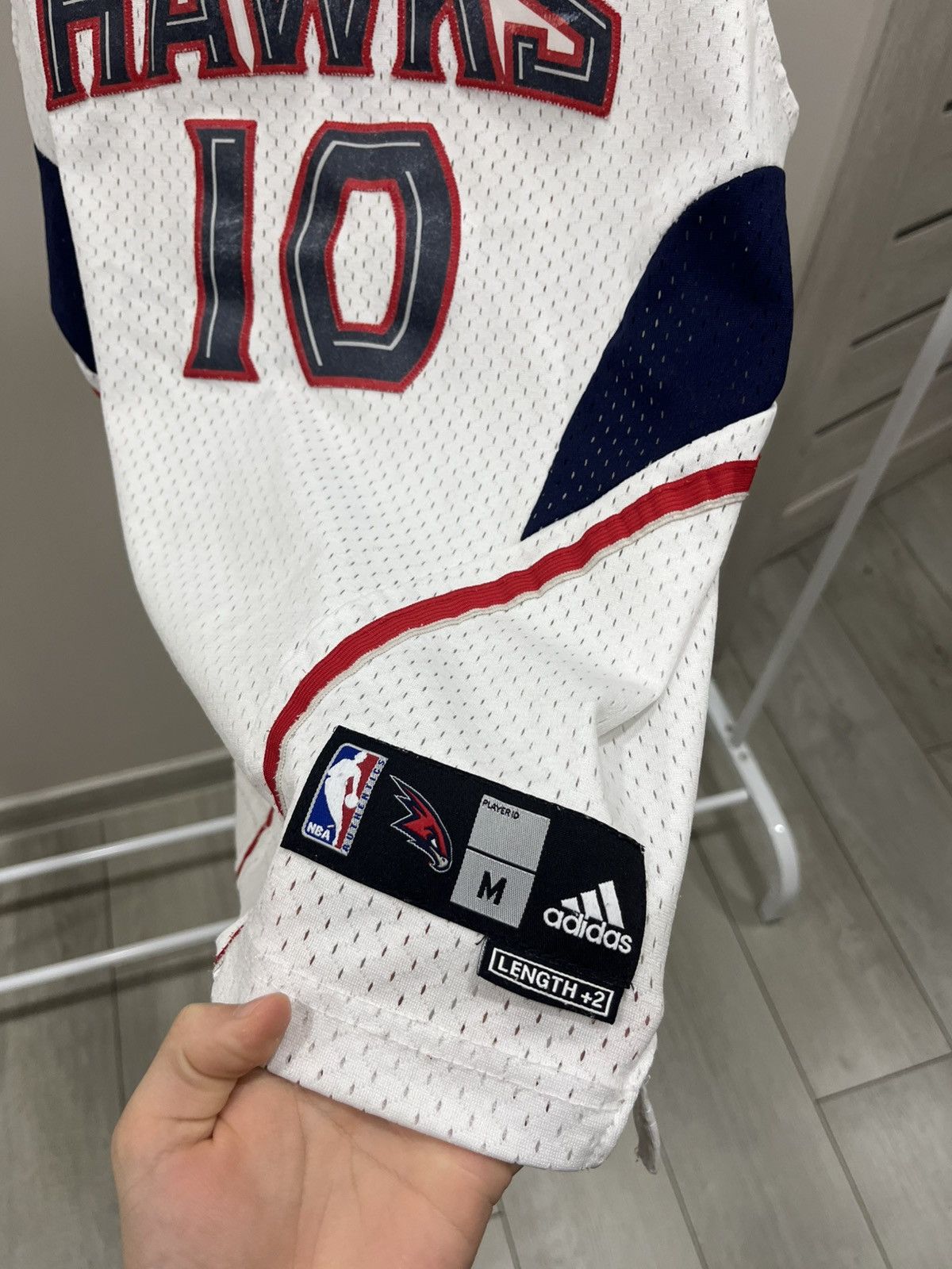 Adidas Vintage | Mike Bibby | Atlanta Hawks Adidas NBA Jersey Size US S / EU 44-46 / 1 - 3 Thumbnail