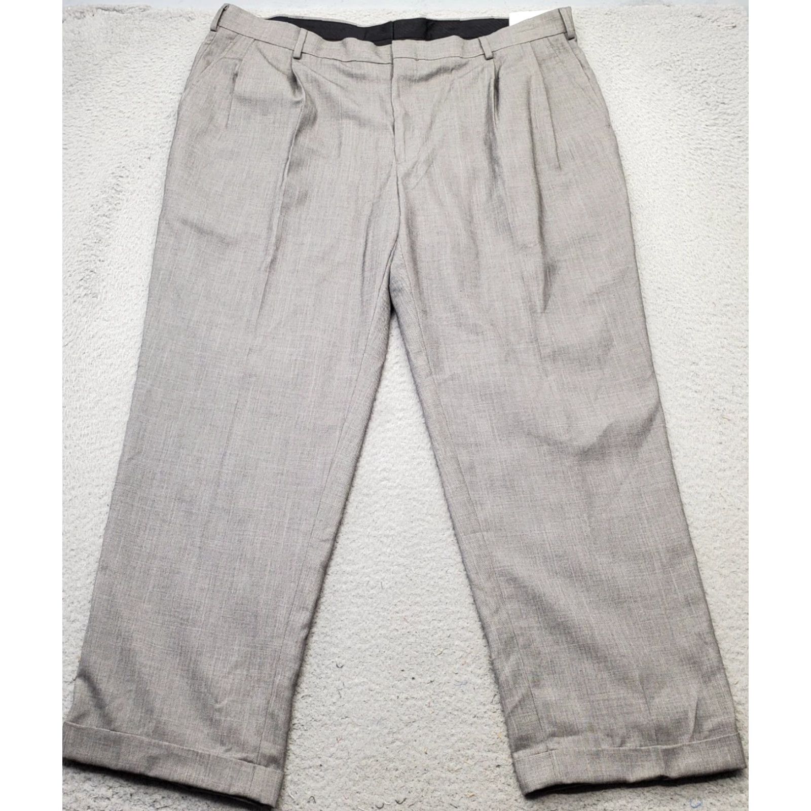 Dockers Dockers Mens Gray Pleated Dress Pant 42x30 Regular Fit Straight Cuffed Size US 42 / EU 58 - 2 Thumbnail