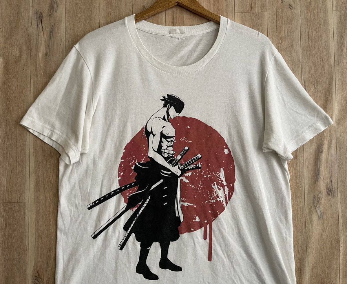 Anime Vintage One Piece T shirt Zoro Roronoa XL by Cospa Eva Akira Size US XL / EU 56 / 4 - 2 Thumbnail