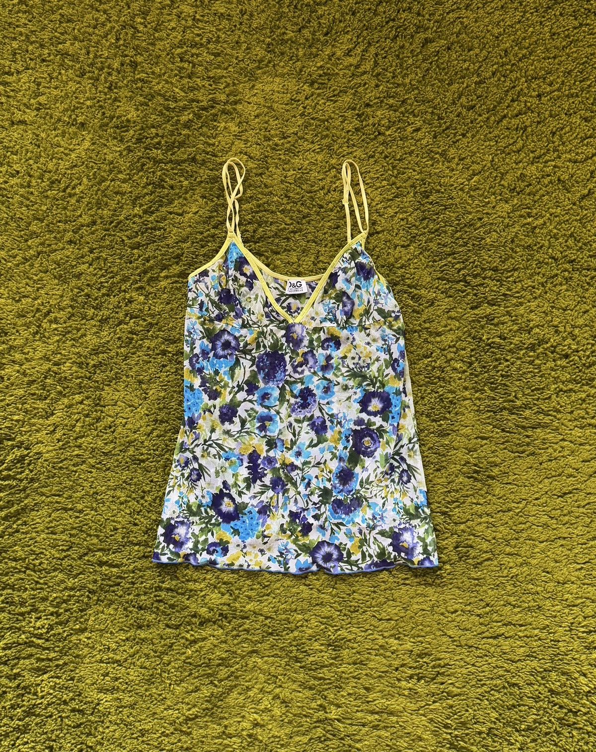 Designer × Dolce & Gabbana × Vintage Dolce & Gabbana D&G 2000s vintage mesh floral tank top Y2K Size M / US 6-8 / IT 42-44 - 1 Thumbnail