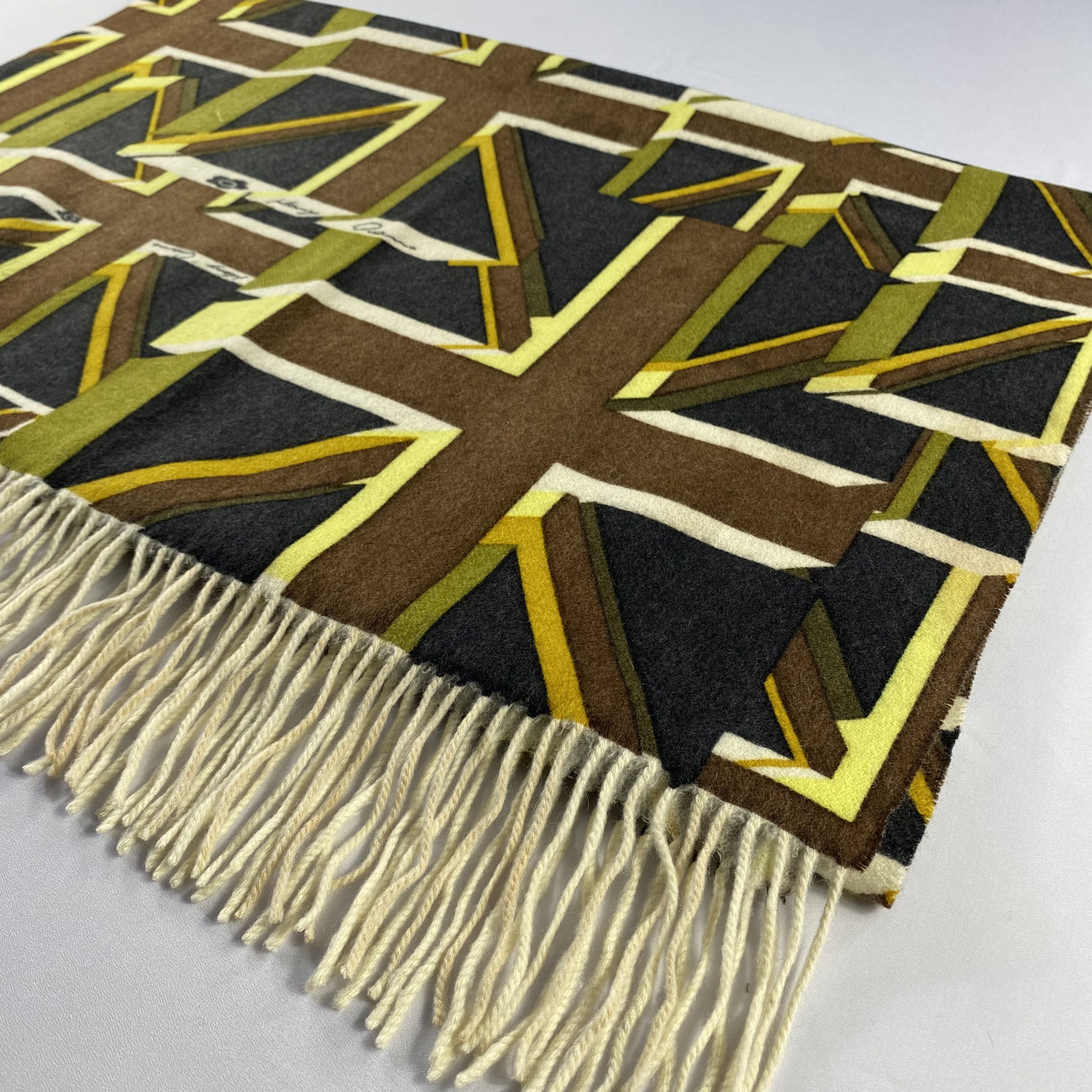 Other Mary Quant London Scarf Big Size Neck Wrap Wool Muffler Size ONE SIZE - 3 Thumbnail