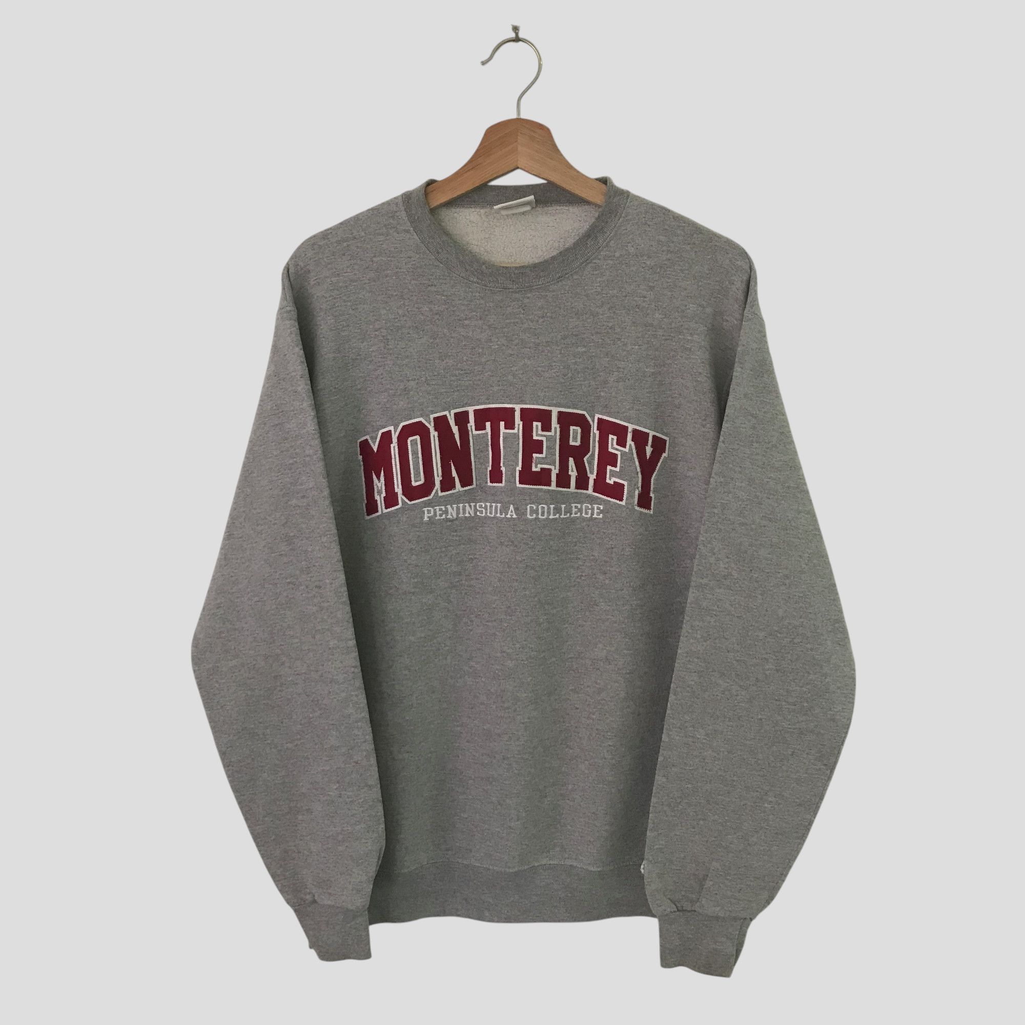 Vintage Vintage Monterey Grey Sweatshirt Medium Monterey - 497 Size US M / EU 48-50 / 2 - 1 Thumbnail
