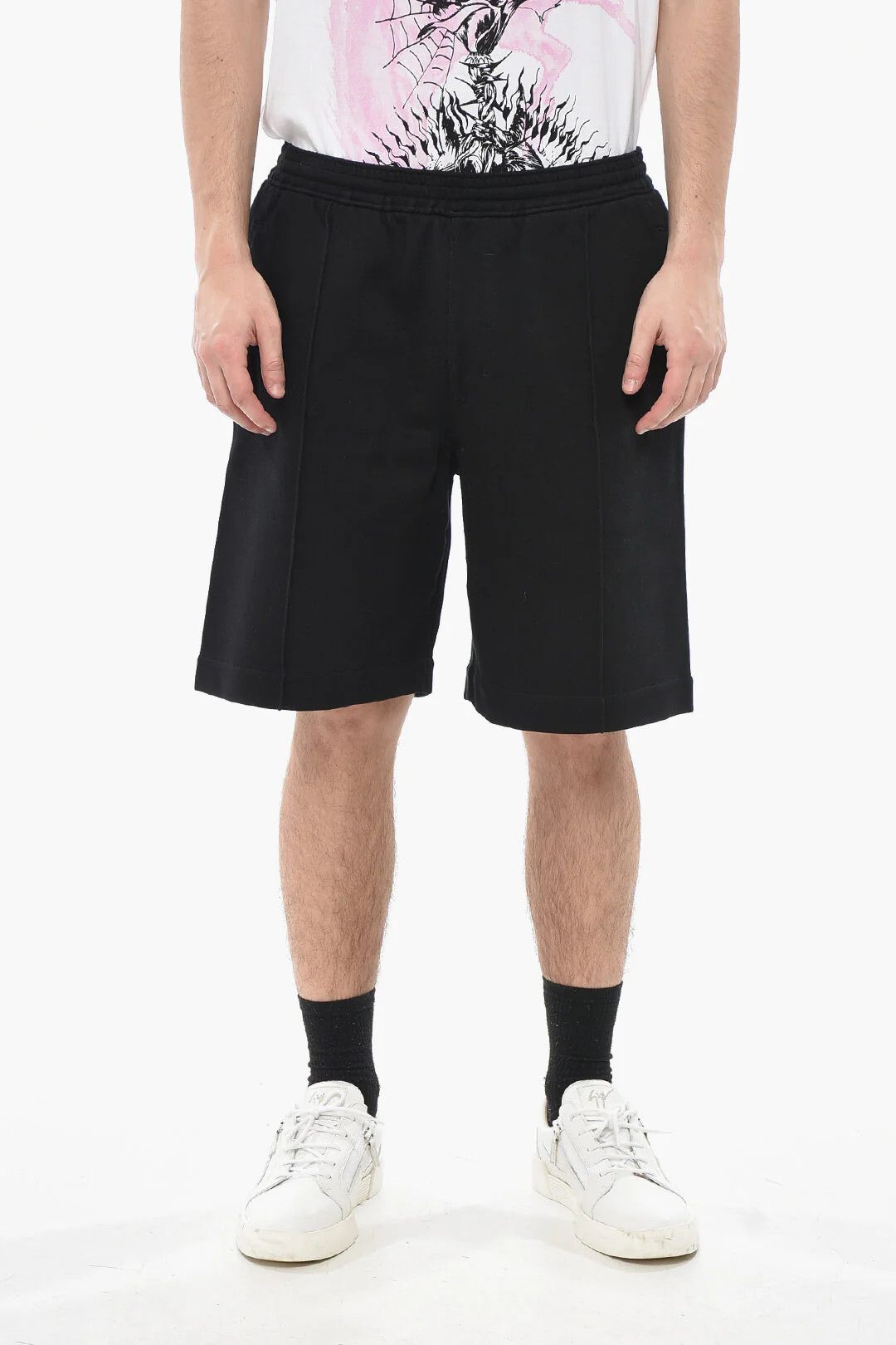 Givenchy og1mm0326 Cotton-Blend Short in Black Size US 32 / EU 48 - 1 Thumbnail