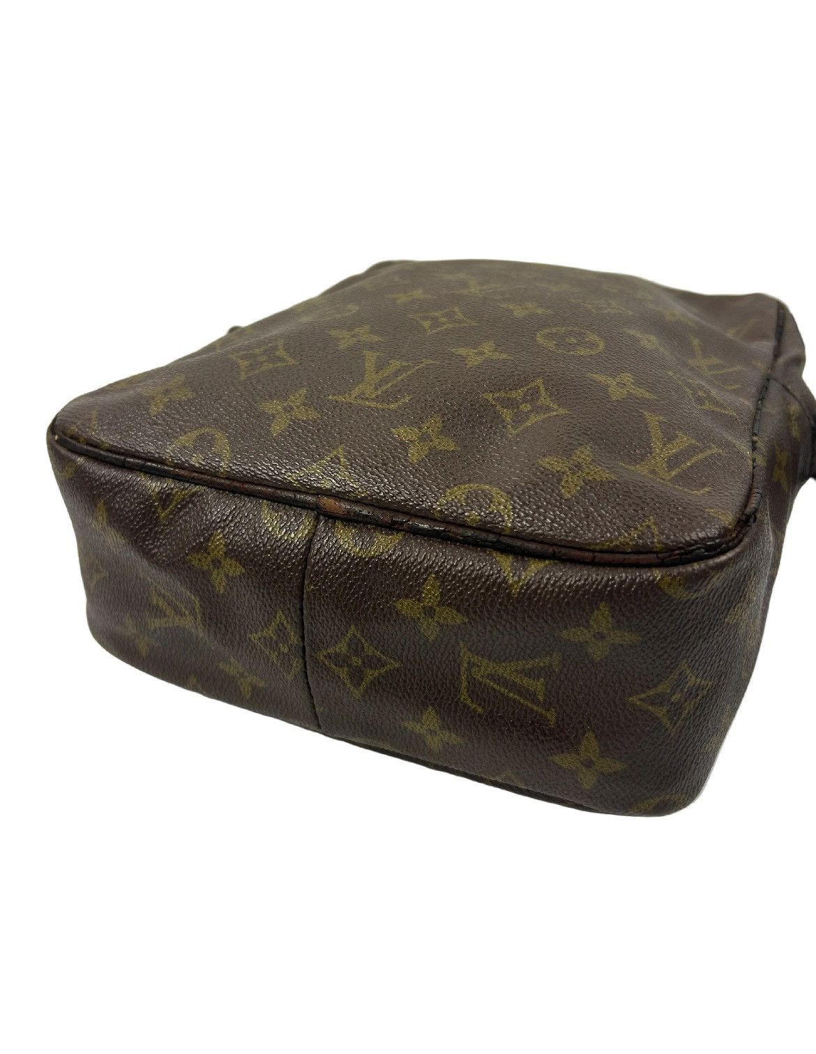 Louis Vuitton Louis Vuitton Monogram Crossbody Bag Size ONE SIZE - 4 Thumbnail