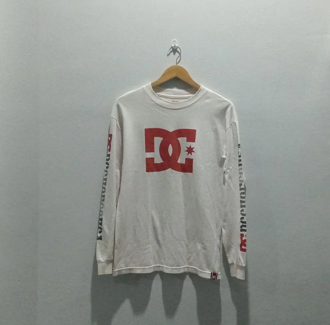 DC TSHIRT : DC x ROB DYRDEK Size US M / EU 48-50 / 2 - 1 Thumbnail
