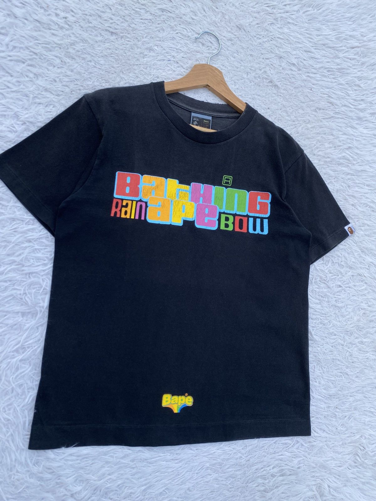 Bape Rare Vintage 2000s BAPE A Bathing Ape Rainbow Tshirt Size US S / EU 44-46 / 1 - 6 Thumbnail