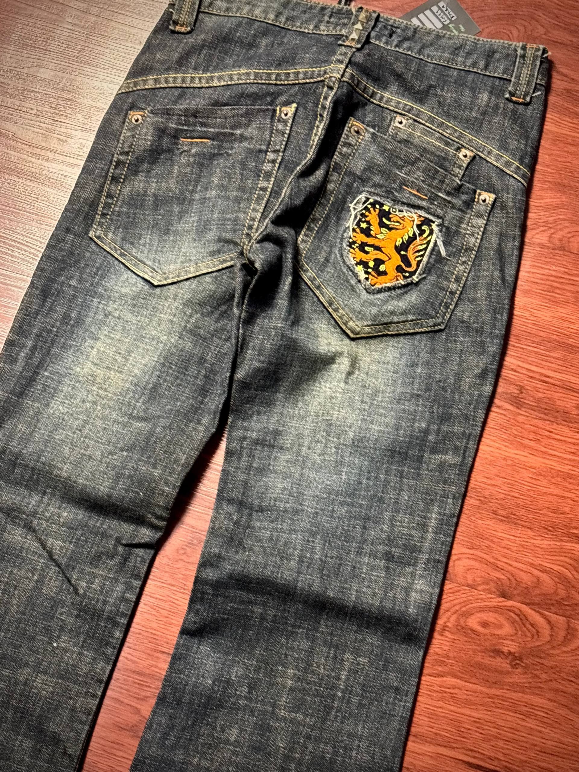 Issey Miyake Vintage 00s Napuri Jeans Dragon Patch Hit Flare Denim Pants Size 28" / US 6 / IT 42 - 2 Thumbnail