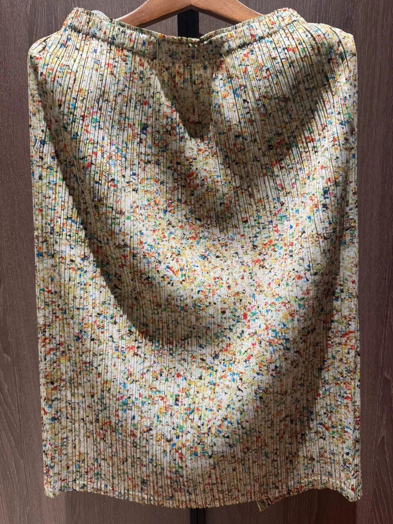 Issey Miyake Issey Miyake size:3 Polka dot pleated skirt Size 42" / US 20 - 1 Thumbnail