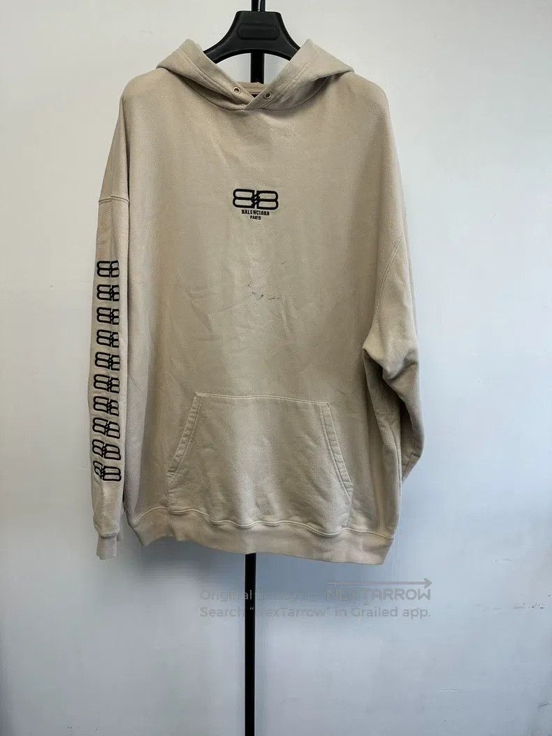 Balenciaga Balenciaga Solid Color Printed Letter Long Sleeve Hoodie Size US L / EU 52-54 / 3 - 1 Thumbnail