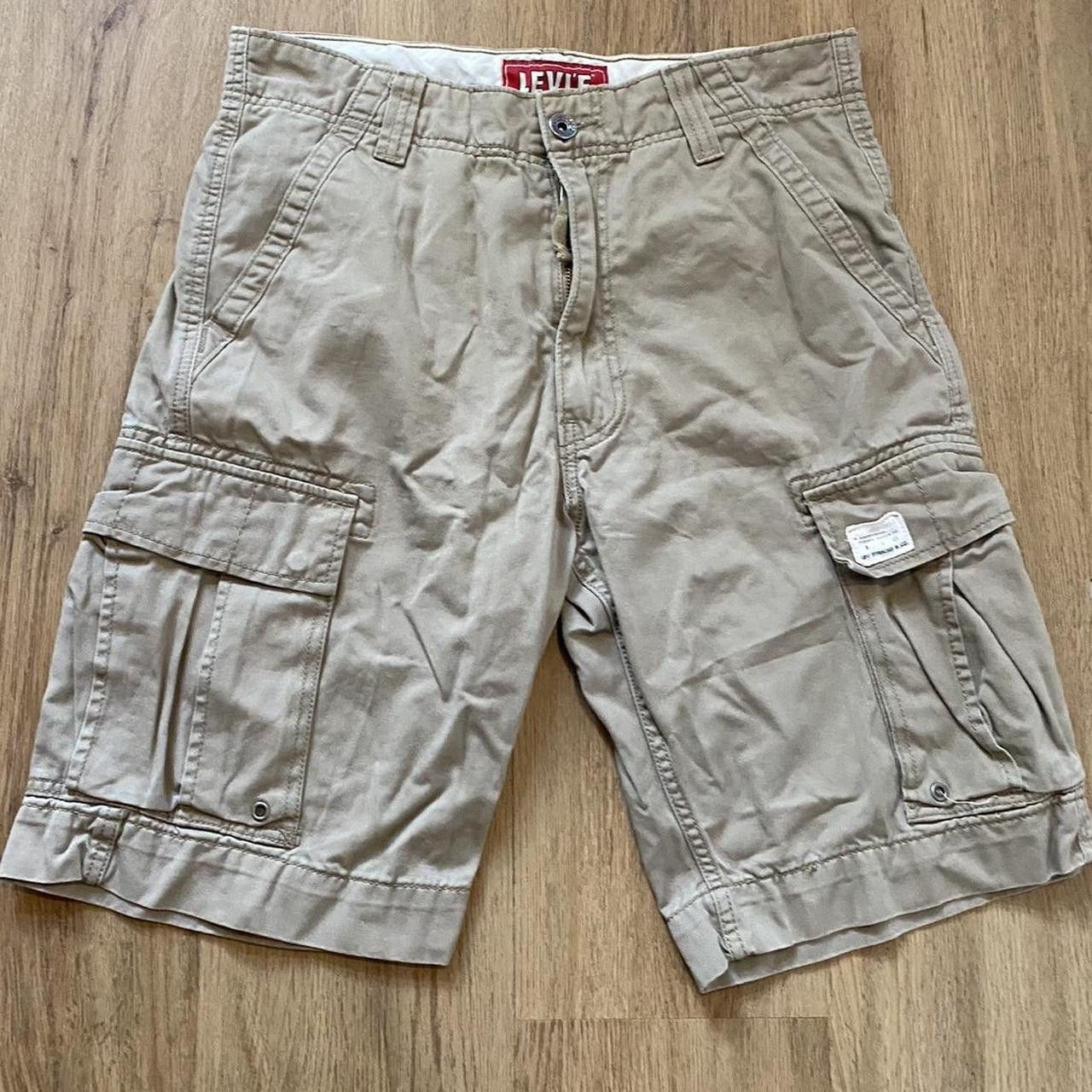 Levi's 90s Vintage Baggy Levi's cargo shorts #cargoshorts Size US S / EU 44-46 / 1 - 1 Thumbnail