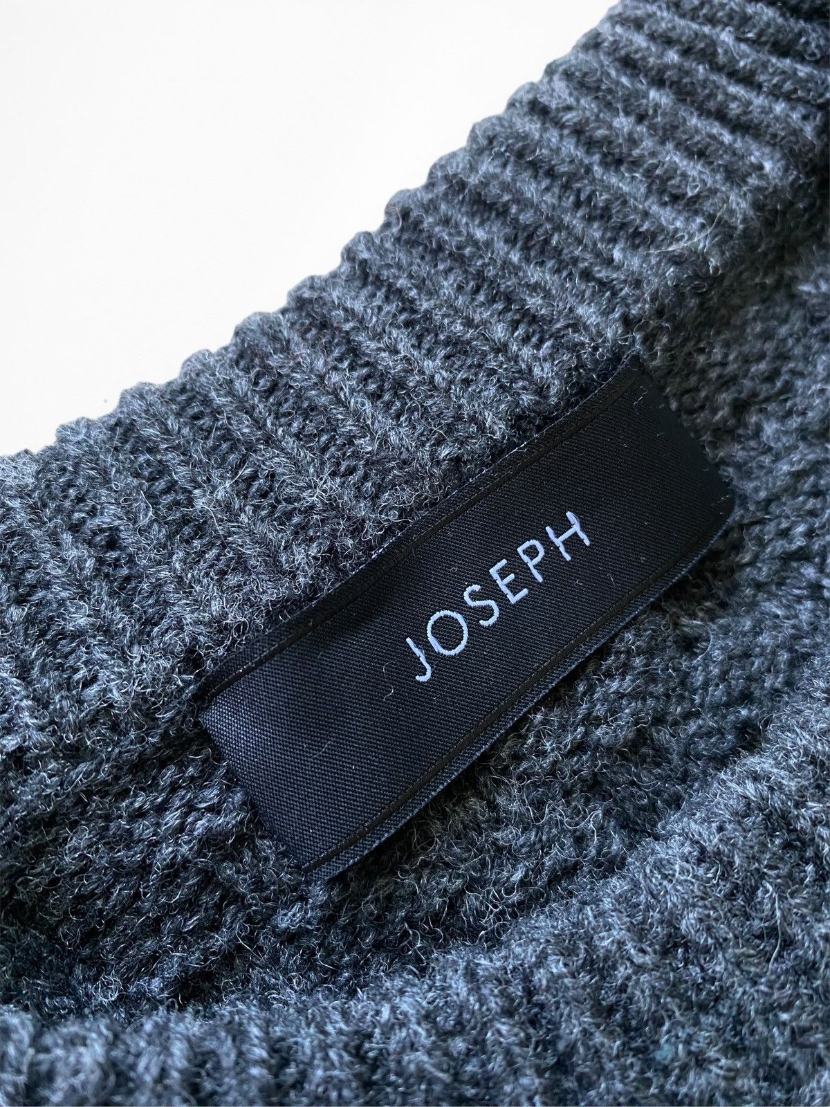 Joseph Joseph Crew NK LS Texture Wool Knit sweater Size US S / EU 44-46 / 1 - 7 Thumbnail