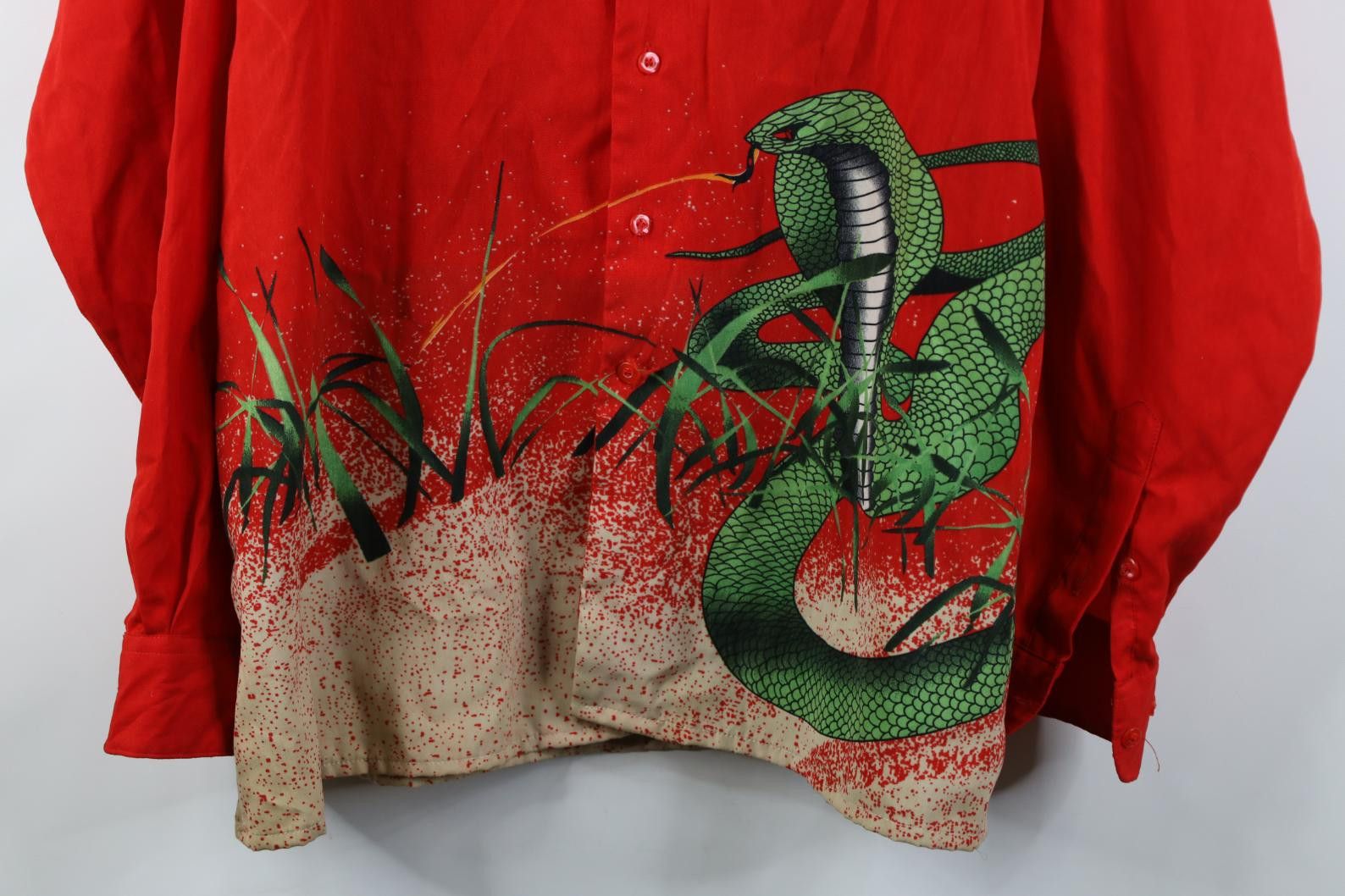 Vintage Vintage 90s Y2K Streetwear Cobra Snake All Over Print Shirt Size US L / EU 52-54 / 3 - 3 Thumbnail