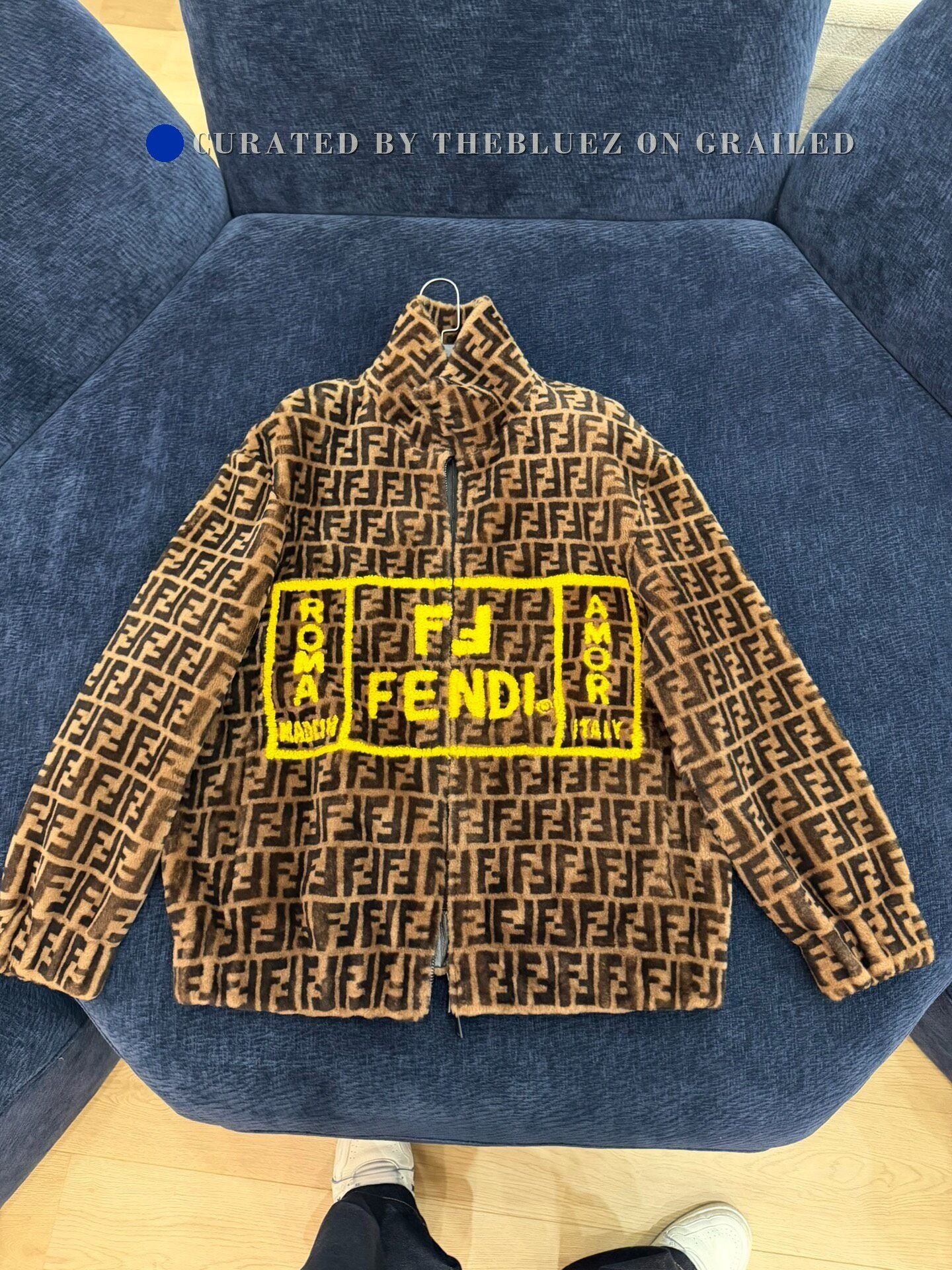 Fendi FENDI FF Logo All-Over Print Fur Coat Size 48 Size US M / EU 48-50 / 2 - 1 Thumbnail